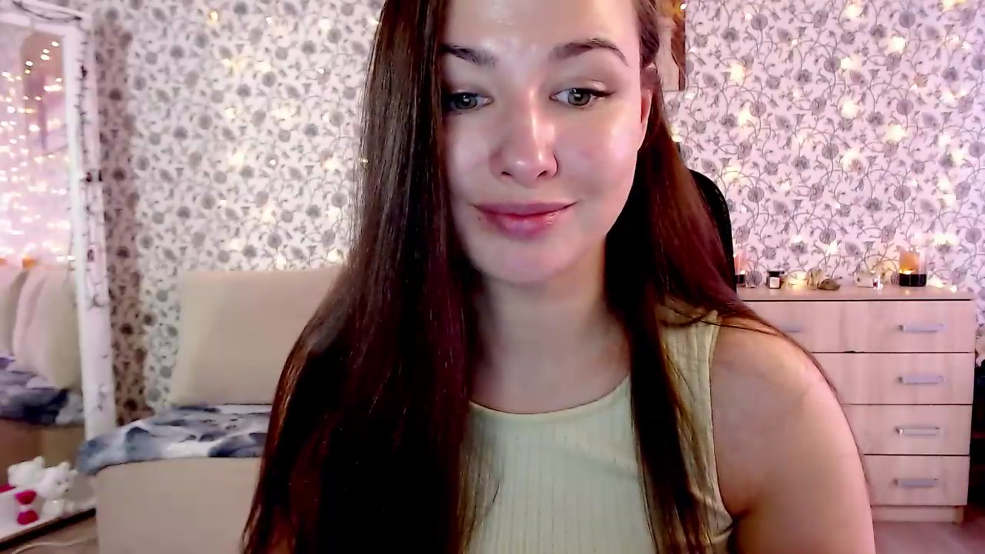 Gallery image thumbnail from RosieRosa's myfreecams stream on, 07/07/2026, 11:16 image 10 of 20