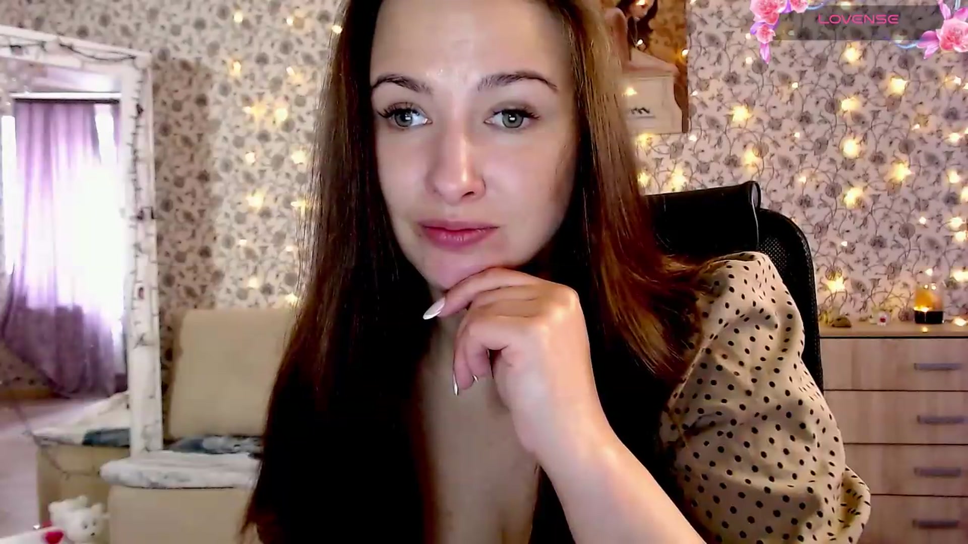 Gallery image thumbnail from RosieRosa's myfreecams stream on, 07/22/2026, 11:49 image 16 of 20