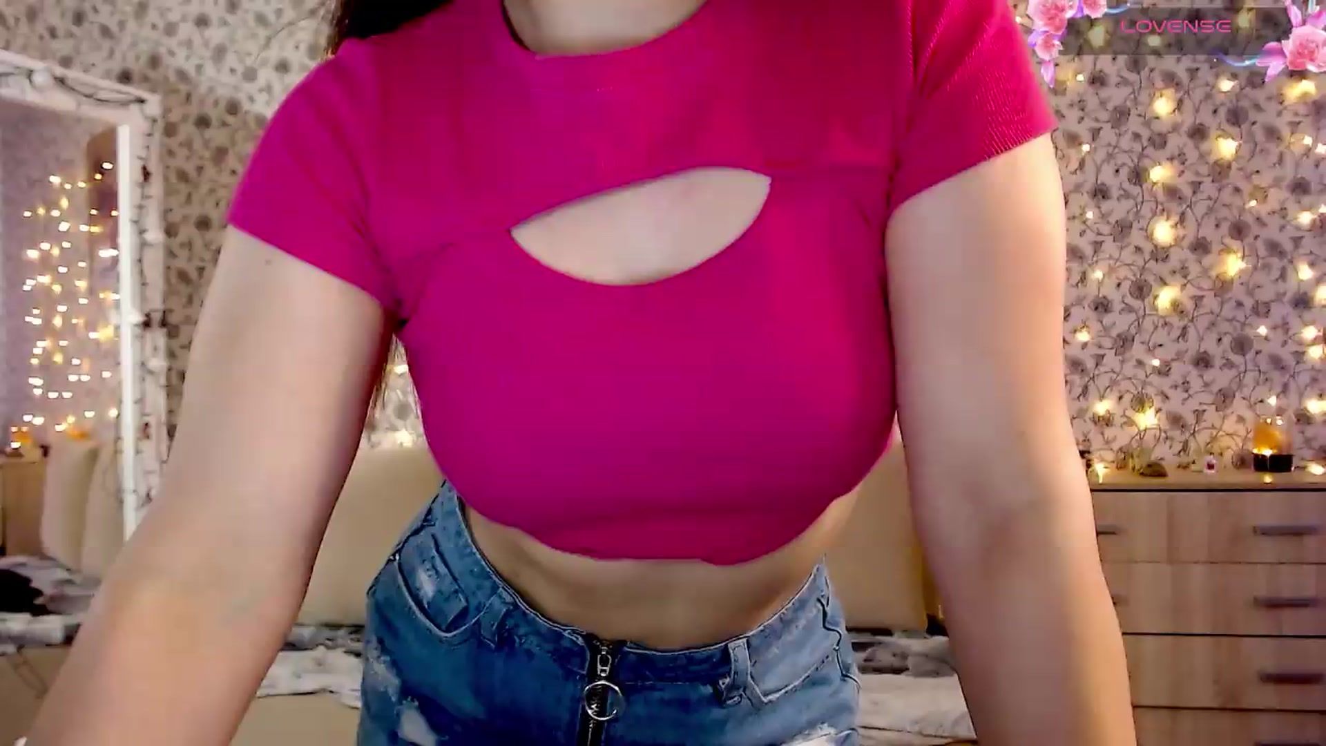 Gallery image thumbnail from RosieRosa's myfreecams stream on, 07/23/2026, 12:33 image 15 of 20