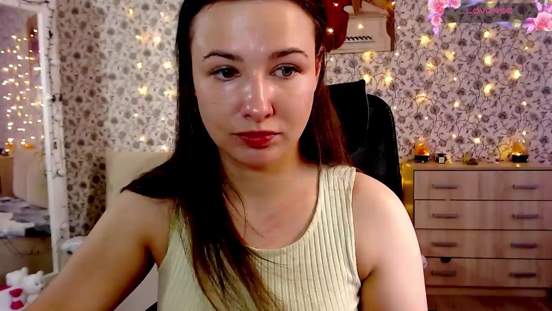 Gallery image thumbnail from RosieRosa's myfreecams stream on, 07/27/2026, 12:01 image 4 of 20