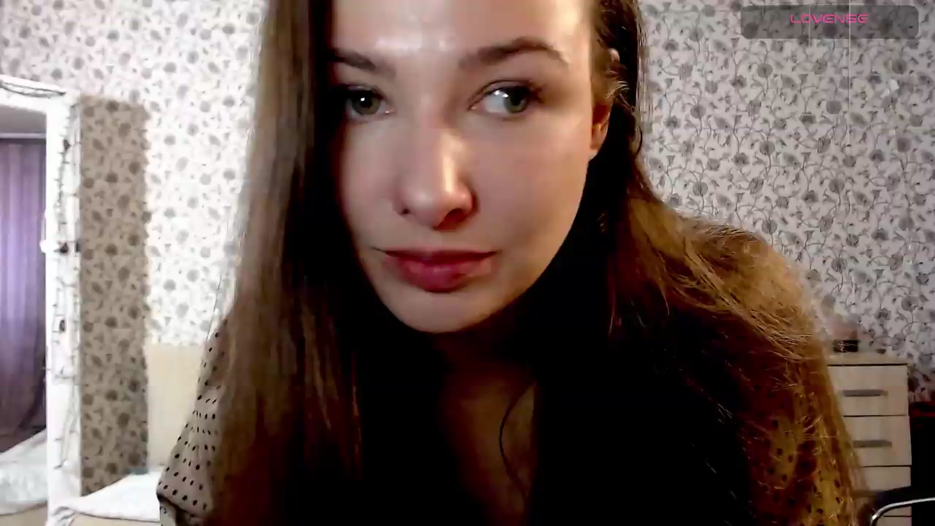 Gallery image thumbnail from RosieRosa's myfreecams stream on, 08/03/2026, 17:39 image 7 of 20