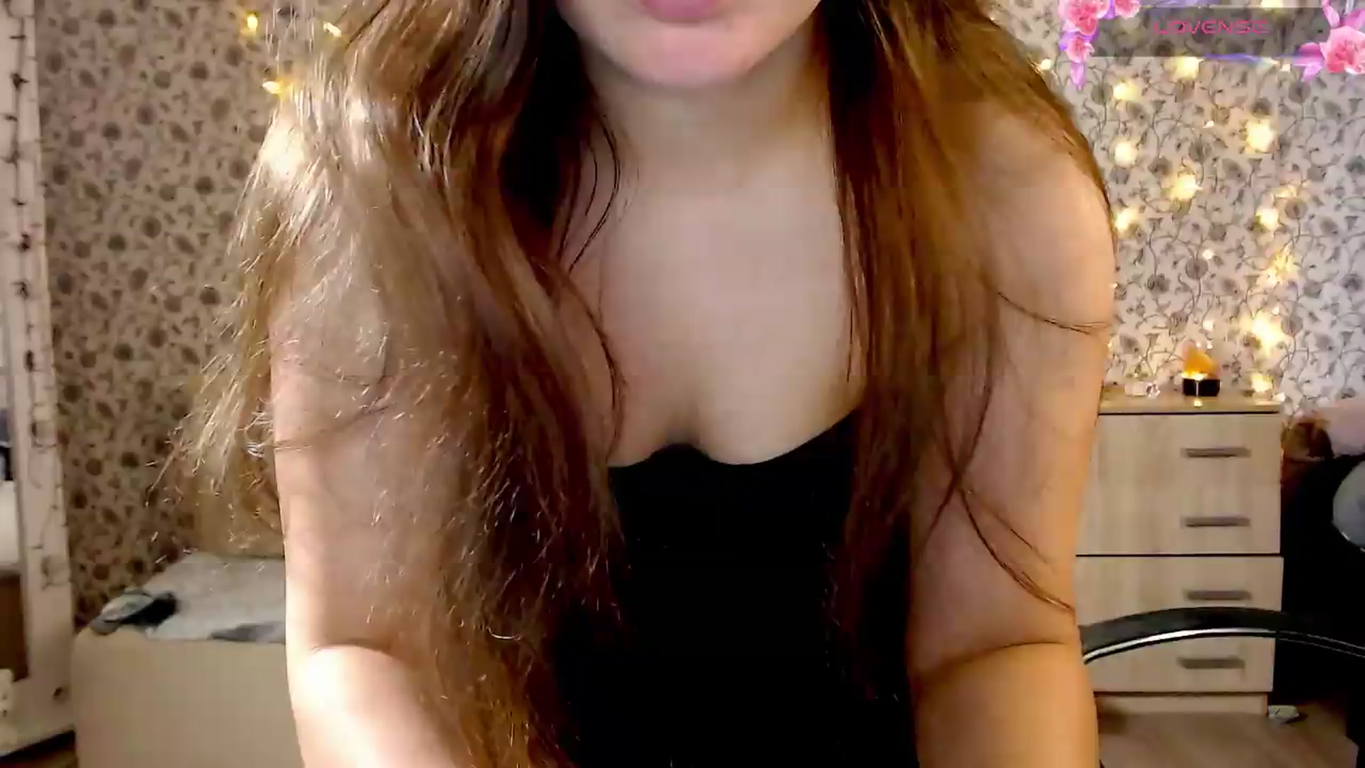 Gallery image thumbnail from RosieRosa's myfreecams stream on, 08/30/2026, 11:18 image 14 of 20