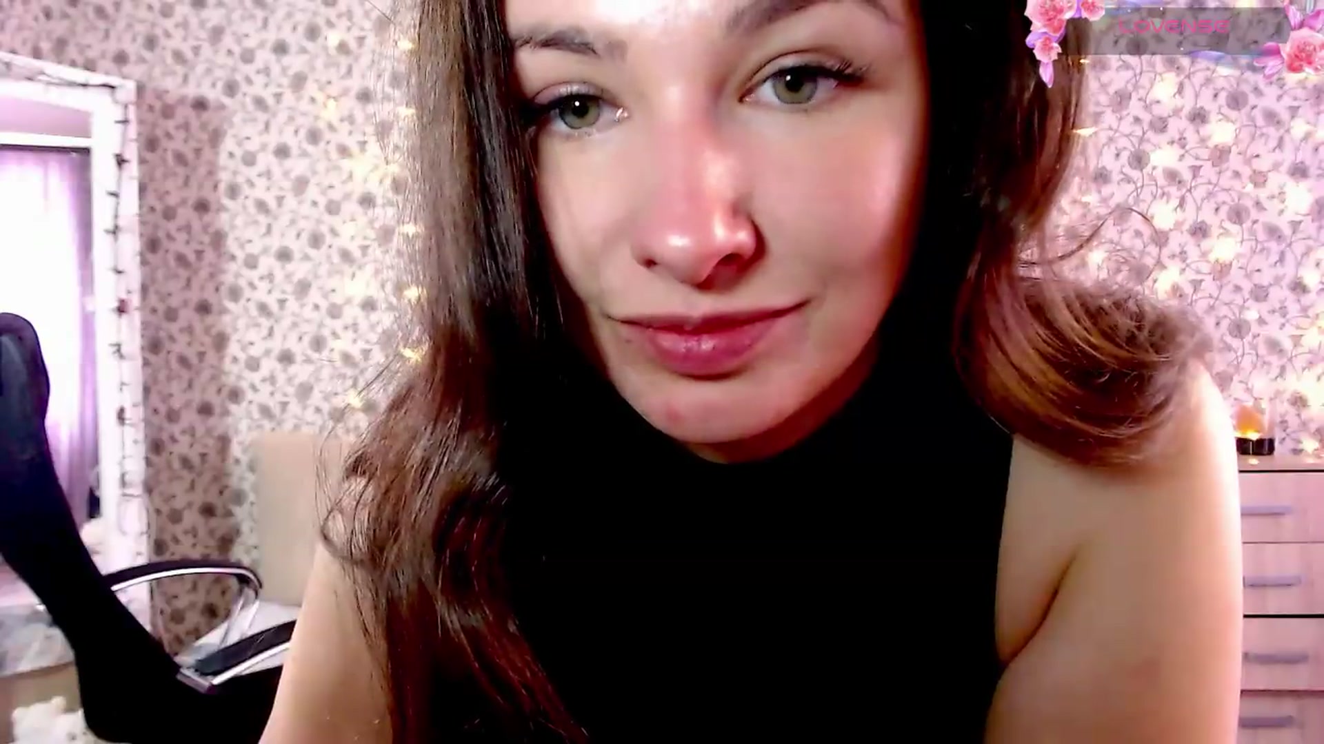 Gallery image thumbnail from RosieRosa's myfreecams stream on, 09/08/2026, 08:36 image 9 of 20