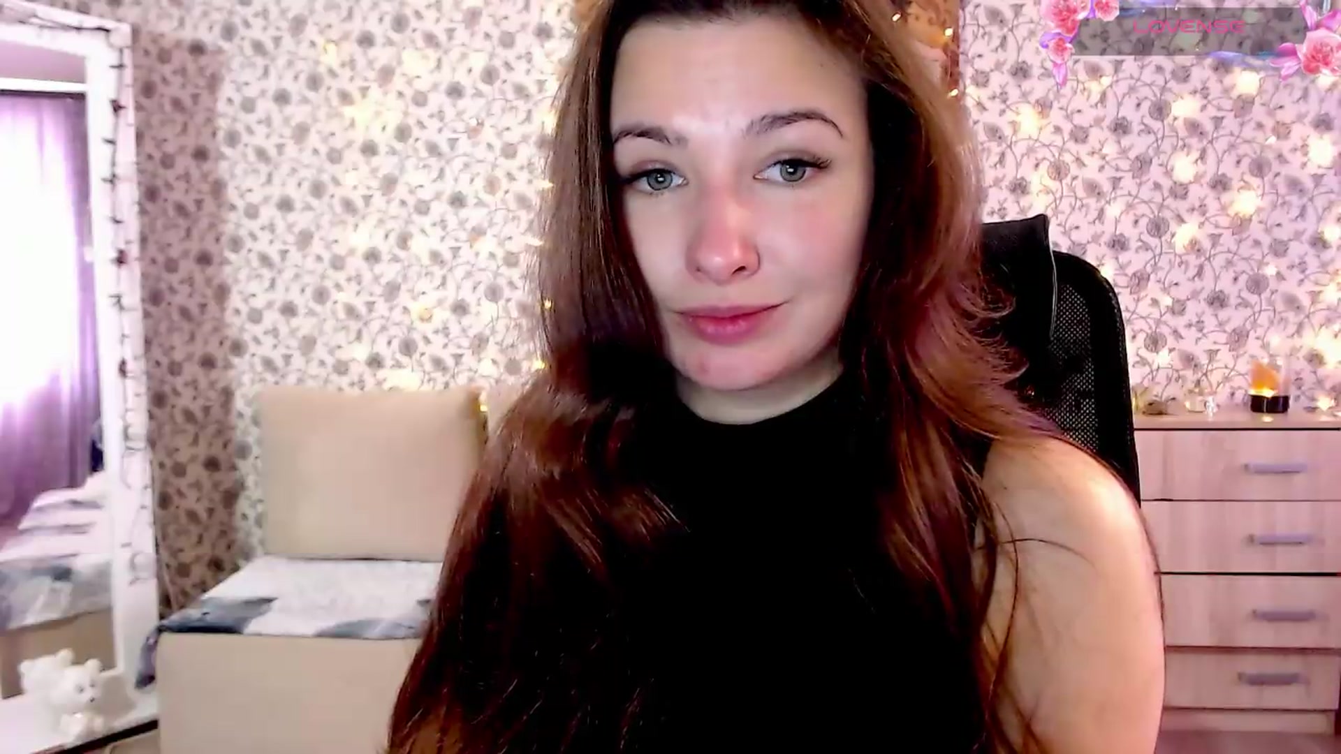 Gallery image thumbnail from RosieRosa's myfreecams stream on, 09/08/2026, 08:36 image 11 of 20