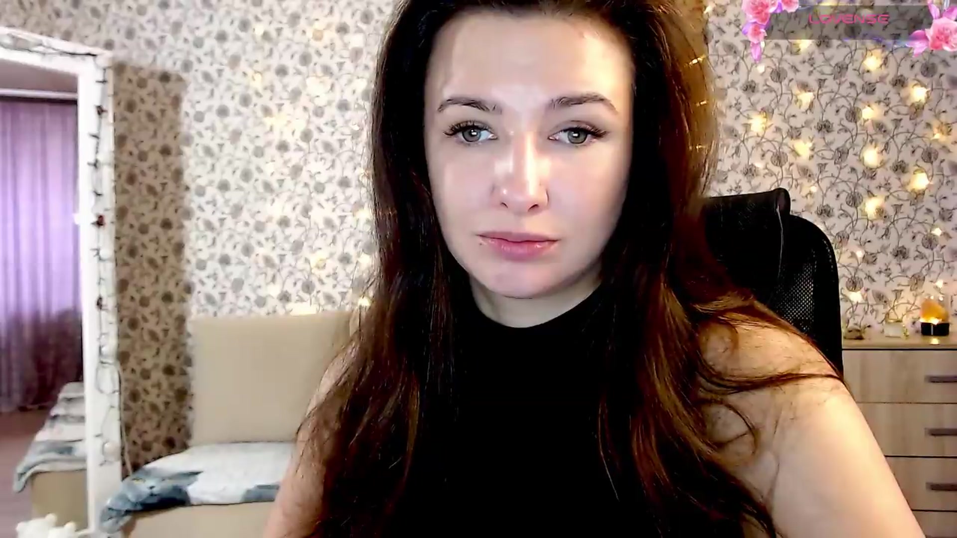 Gallery image thumbnail from RosieRosa's myfreecams stream on, 09/18/2026, 07:05 image 4 of 20