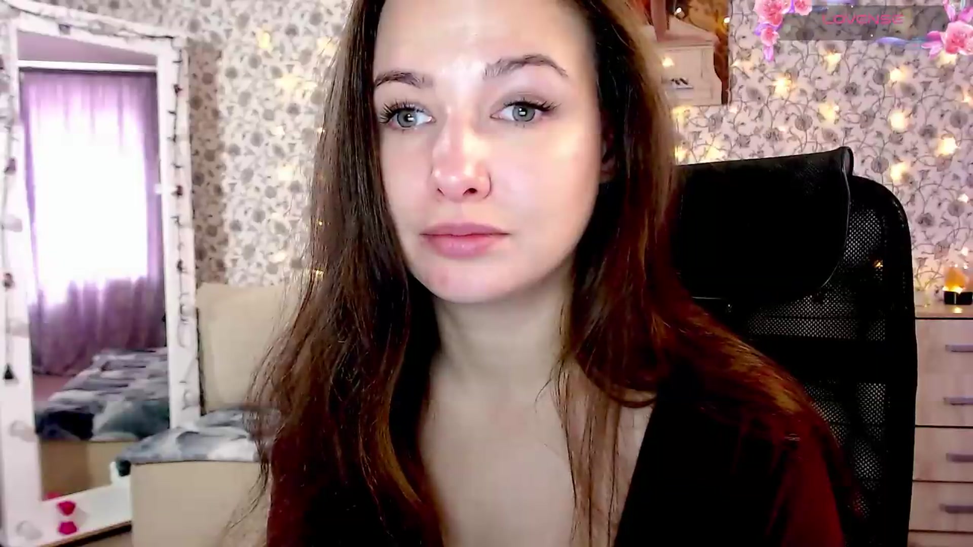 Gallery image thumbnail from RosieRosa's myfreecams stream on, 09/22/2026, 08:41 image 17 of 20