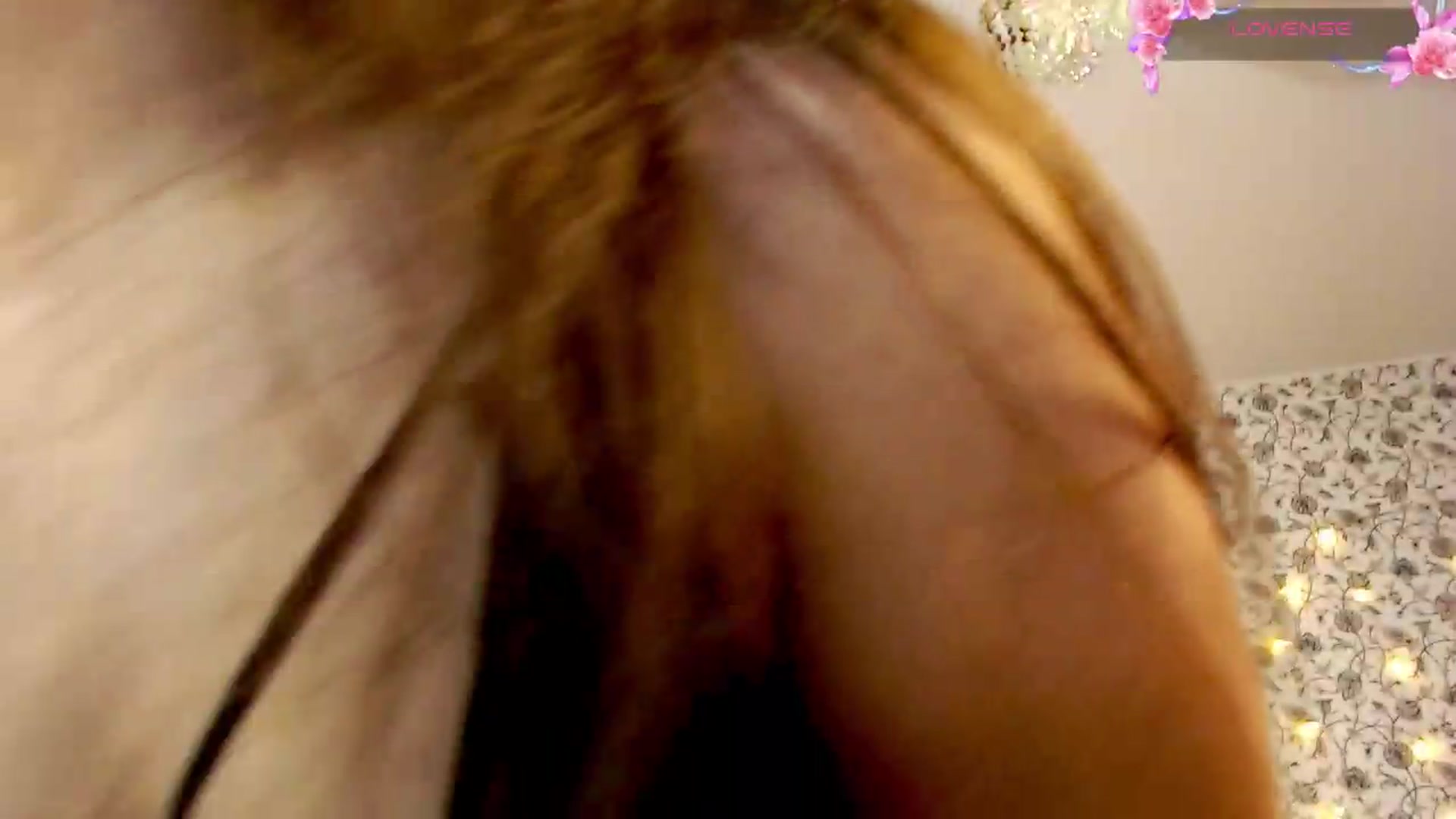 Gallery image thumbnail from RosieRosa's myfreecams stream on, 09/25/2026, 08:51 image 20 of 20