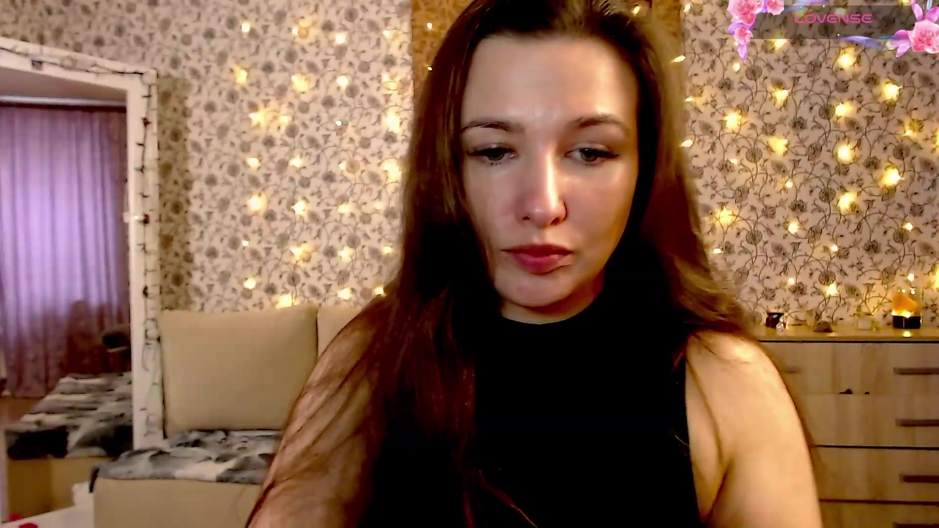 Gallery image thumbnail from RosieRosa's myfreecams stream on, 09/26/2026, 11:17 image 7 of 20