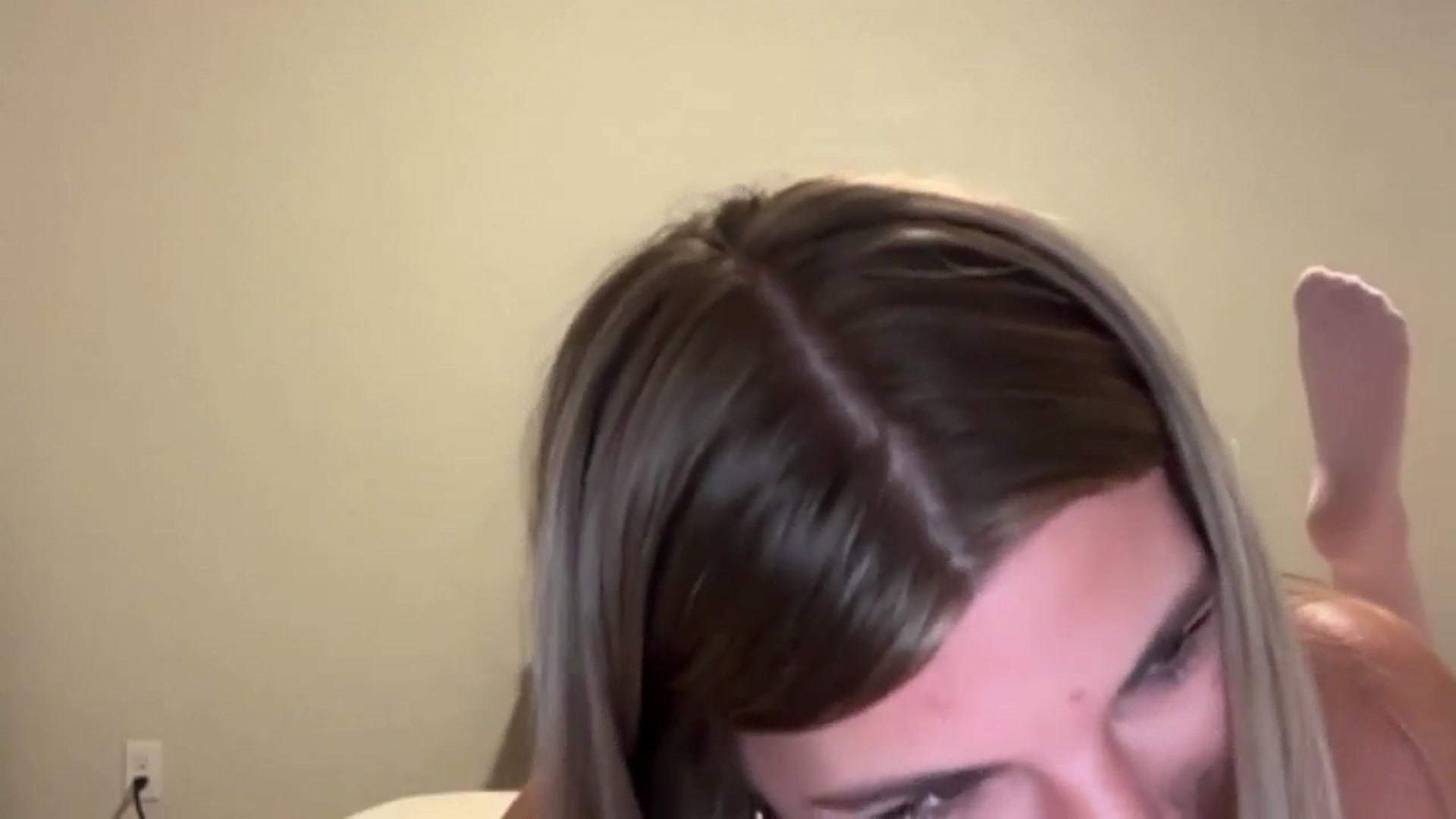 Gallery image thumbnail from Rosiecheeks's myfreecams stream on, 12/29/2025, 01:39 image 15 of 20