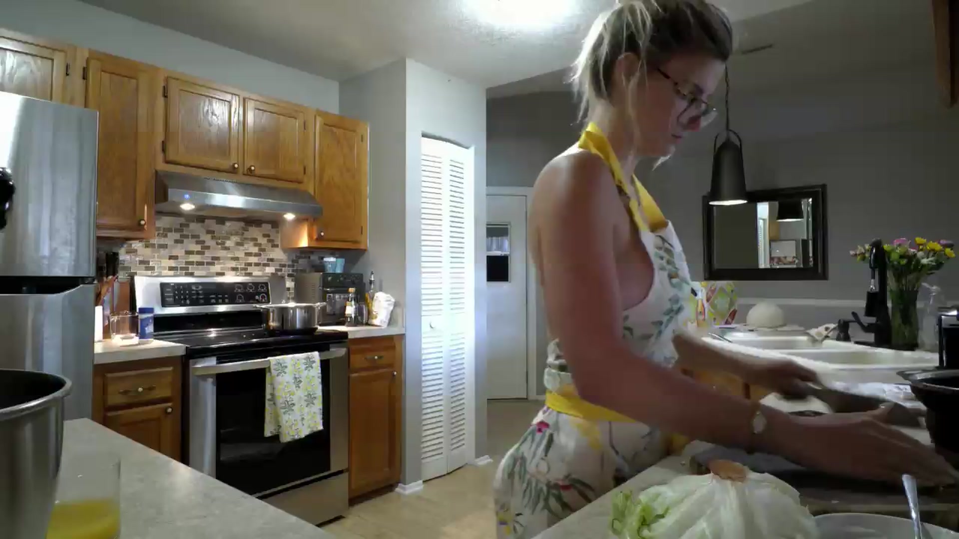 Gallery image thumbnail from Rosiecheeks's myfreecams stream on, 06/16/2026, 18:28 image 1 of 20
