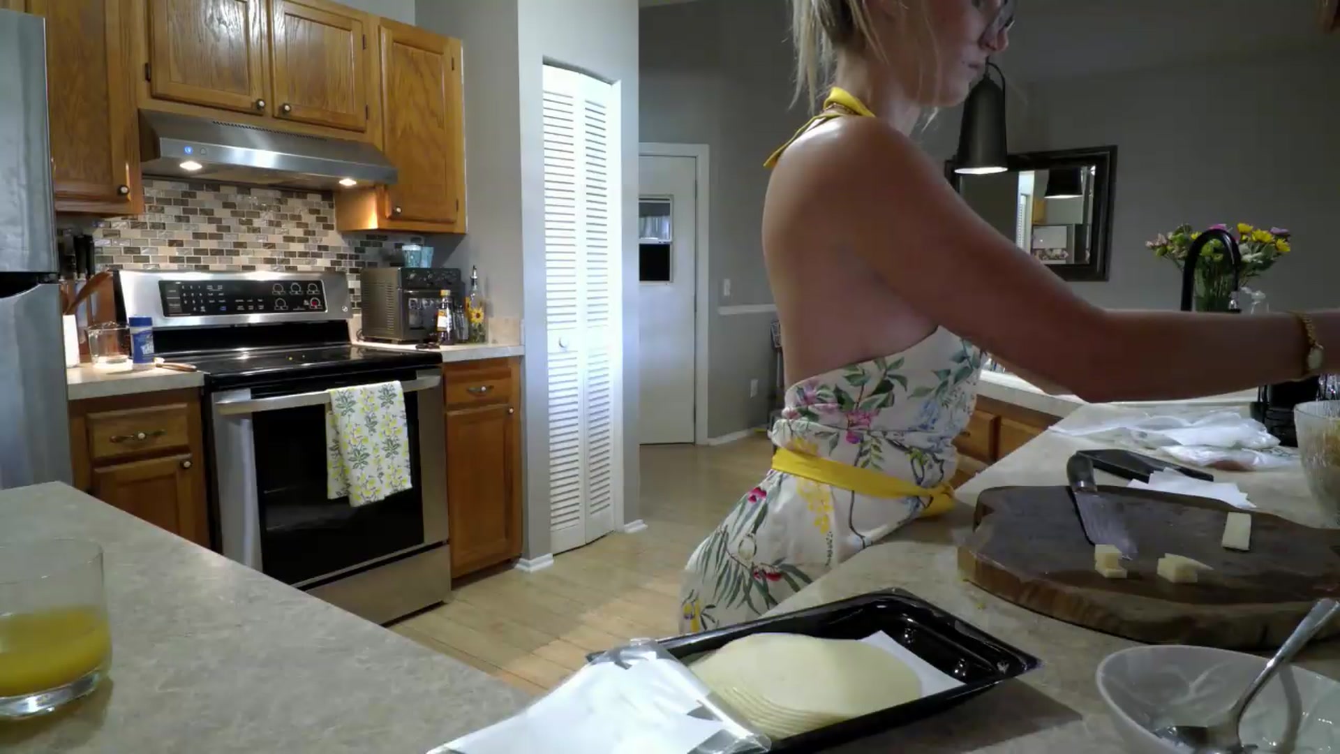 Gallery image thumbnail from Rosiecheeks's myfreecams stream on, 06/16/2026, 18:28 image 13 of 20