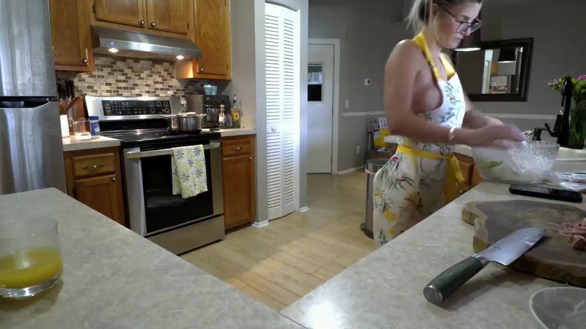 Gallery image thumbnail from Rosiecheeks's myfreecams stream on, 06/16/2026, 18:28 image 7 of 20