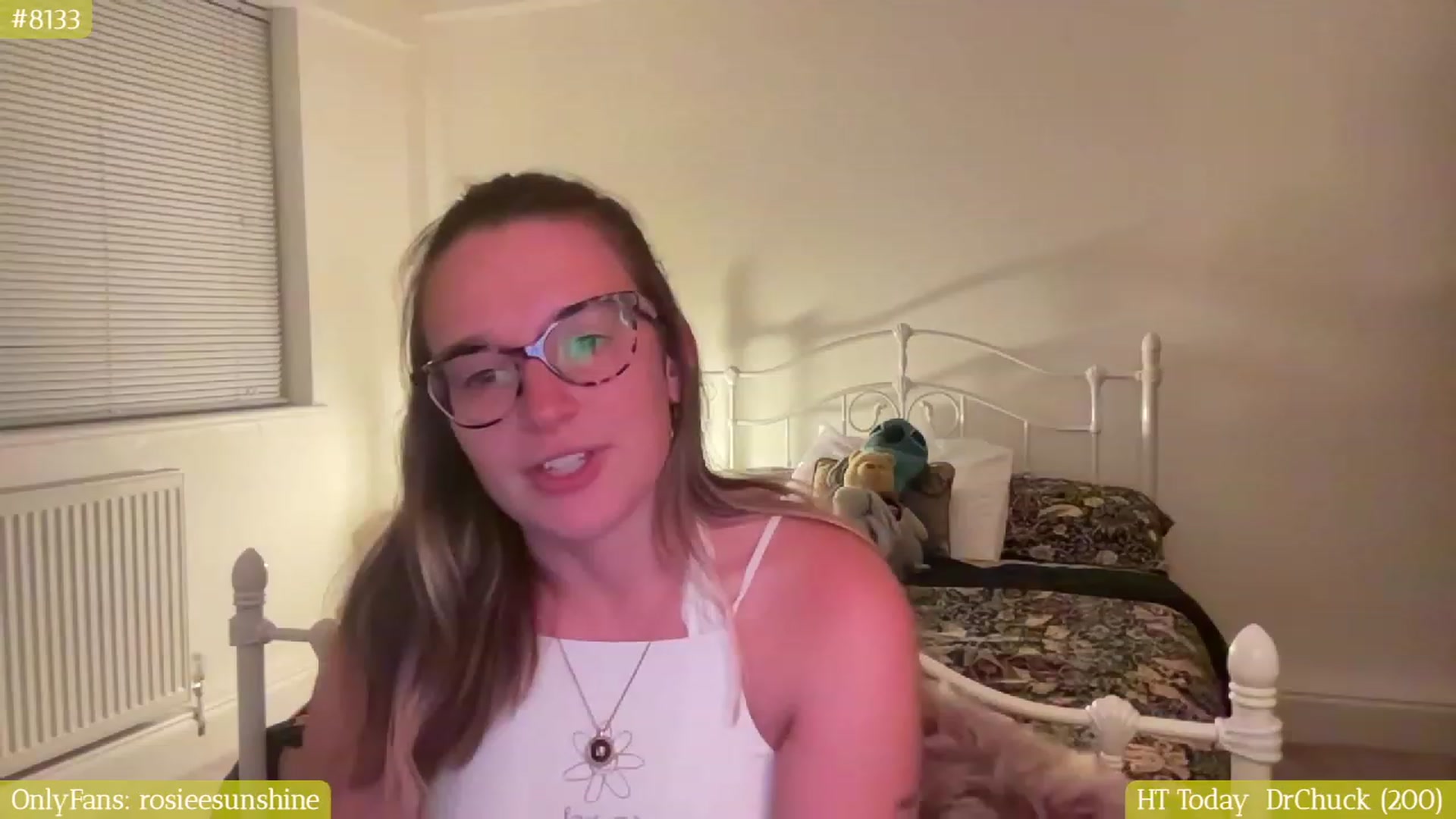 Gallery image thumbnail from RosieeSunday's myfreecams stream on, 08/09/2023, 21:29 image 12 of 20