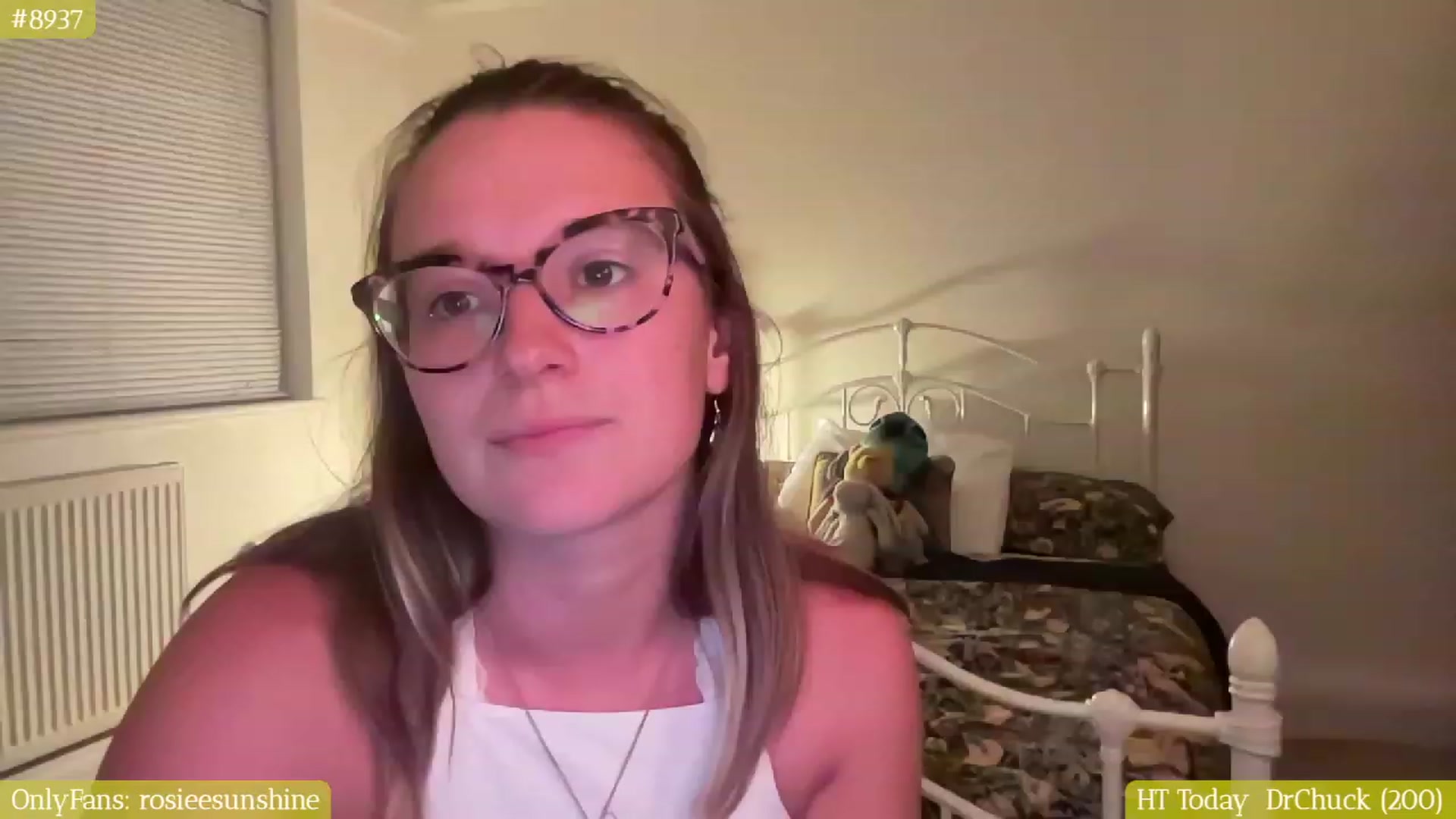 Gallery image thumbnail from RosieeSunday's myfreecams stream on, 08/09/2023, 21:29 image 4 of 20