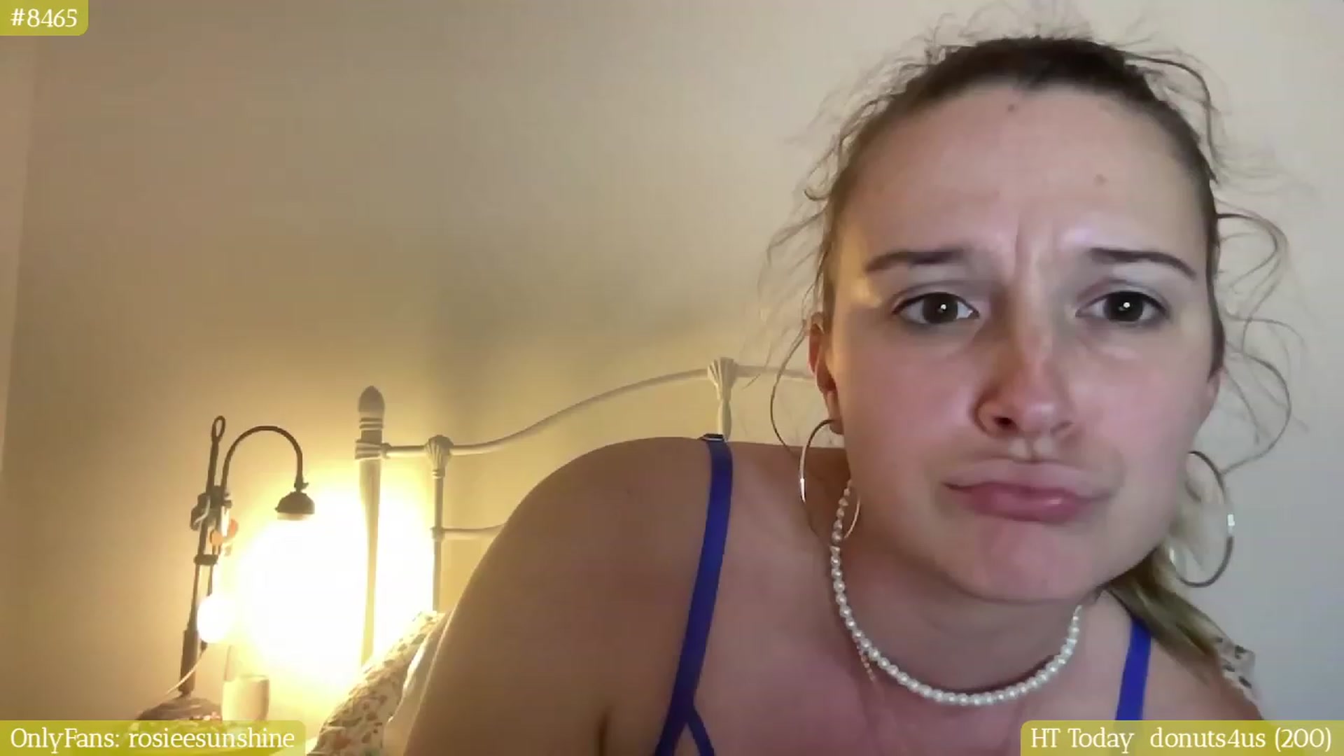 Gallery image thumbnail from RosieeSunday's myfreecams stream on, 10/11/2023, 22:13 image 18 of 20