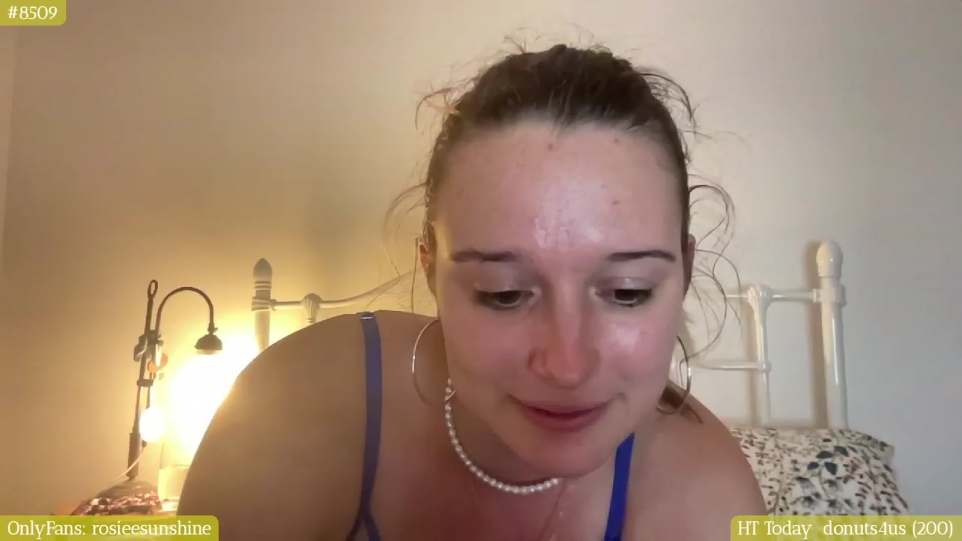 Gallery image thumbnail from RosieeSunday's myfreecams stream on, 10/11/2023, 22:13 image 7 of 20