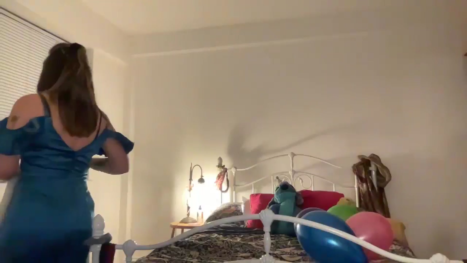 Gallery image thumbnail from RosieeSunday's myfreecams stream on, 05/14/2024, 20:32 image 19 of 20