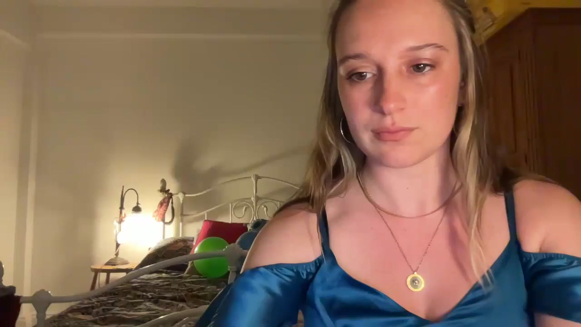 Gallery image thumbnail from RosieeSunday's myfreecams stream on, 05/14/2024, 23:18 image 13 of 20