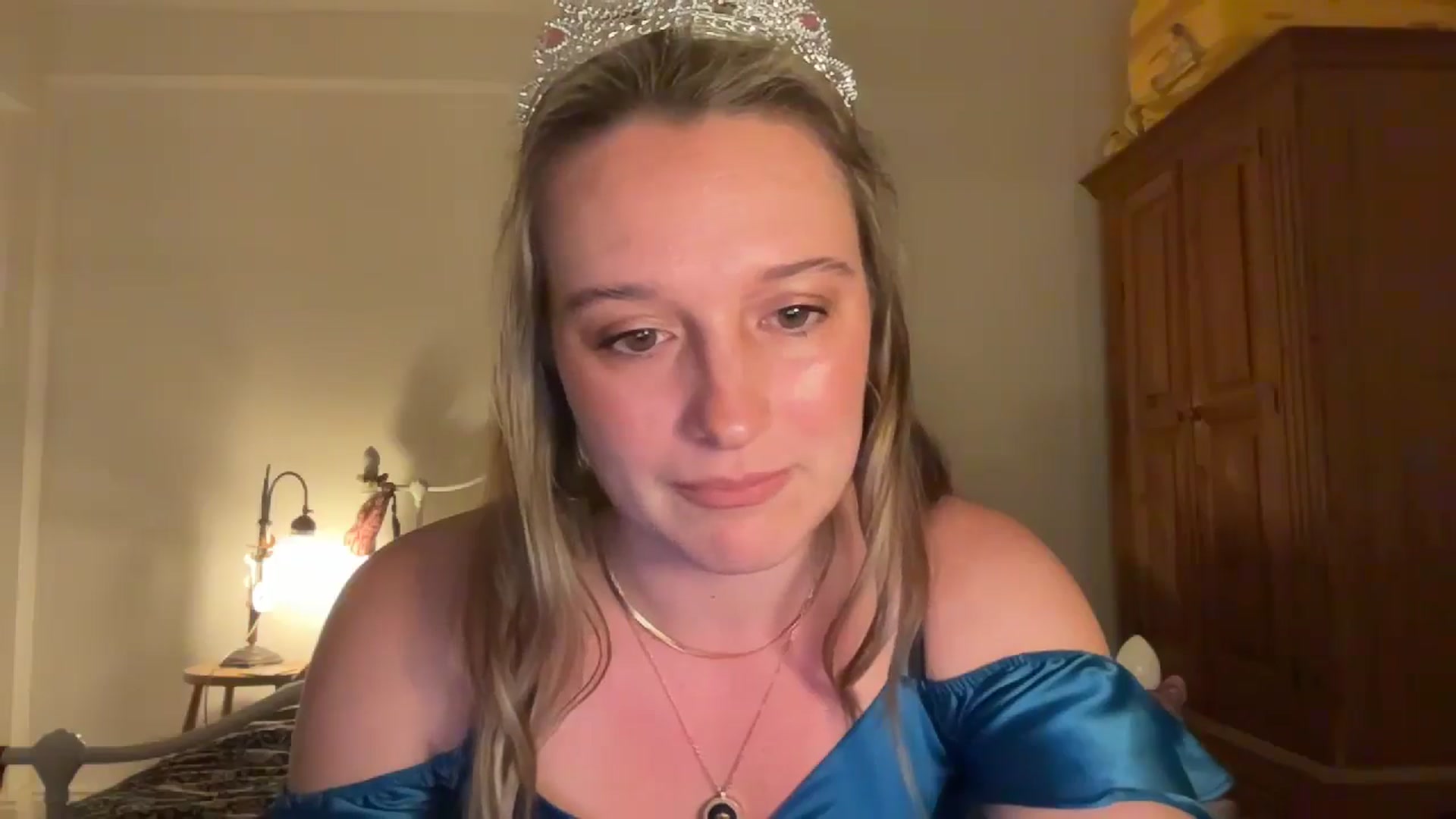 Gallery image thumbnail from RosieeSunday's myfreecams stream on, 05/14/2024, 23:18 image 19 of 20