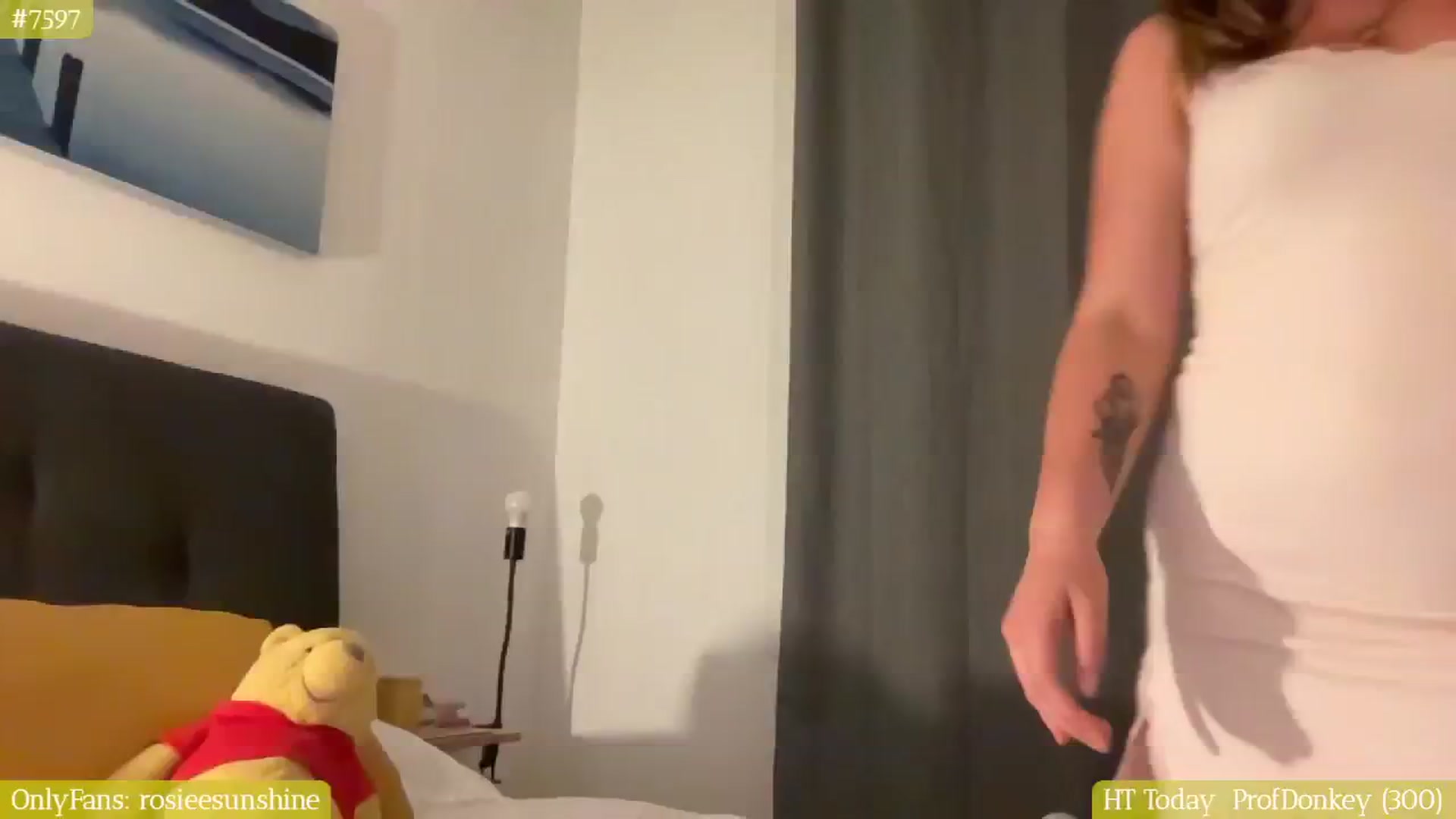 Gallery image thumbnail from RosieeSunday's myfreecams stream on, 09/21/2024, 21:52 image 20 of 20