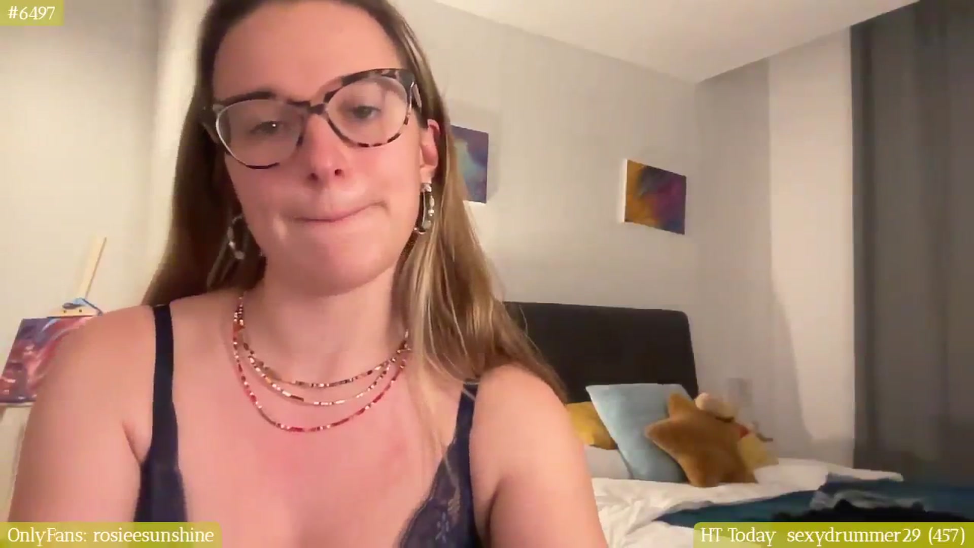 Gallery image thumbnail from RosieeSunday's myfreecams stream on, 01/13/2025, 20:14 image 14 of 20