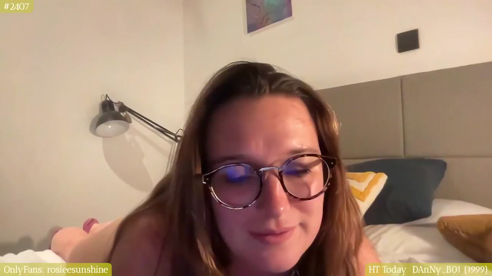 Gallery image thumbnail from RosieeSunday's myfreecams stream on, 04/27/2025, 24:04 image 20 of 20