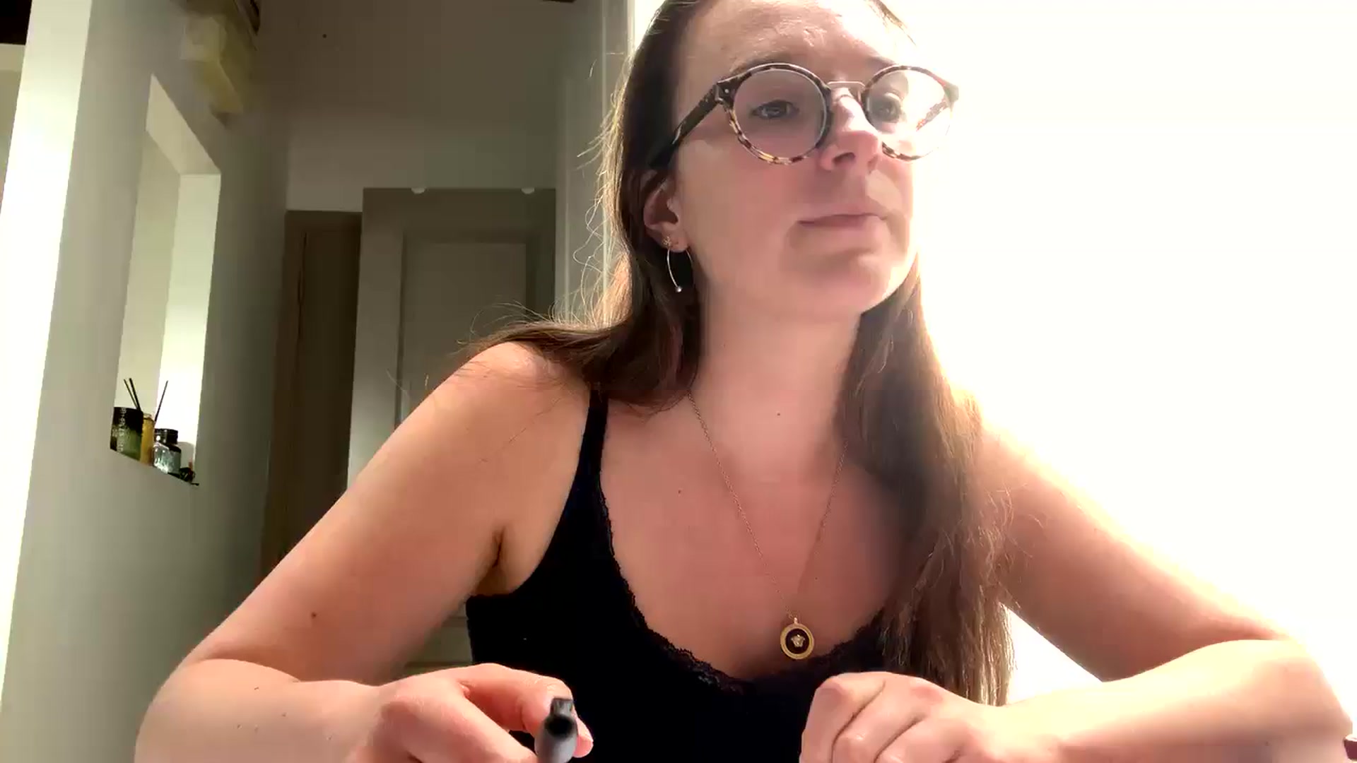 Gallery image thumbnail from RosieeSunday's myfreecams stream on, 04/27/2025, 16:00 image 14 of 20