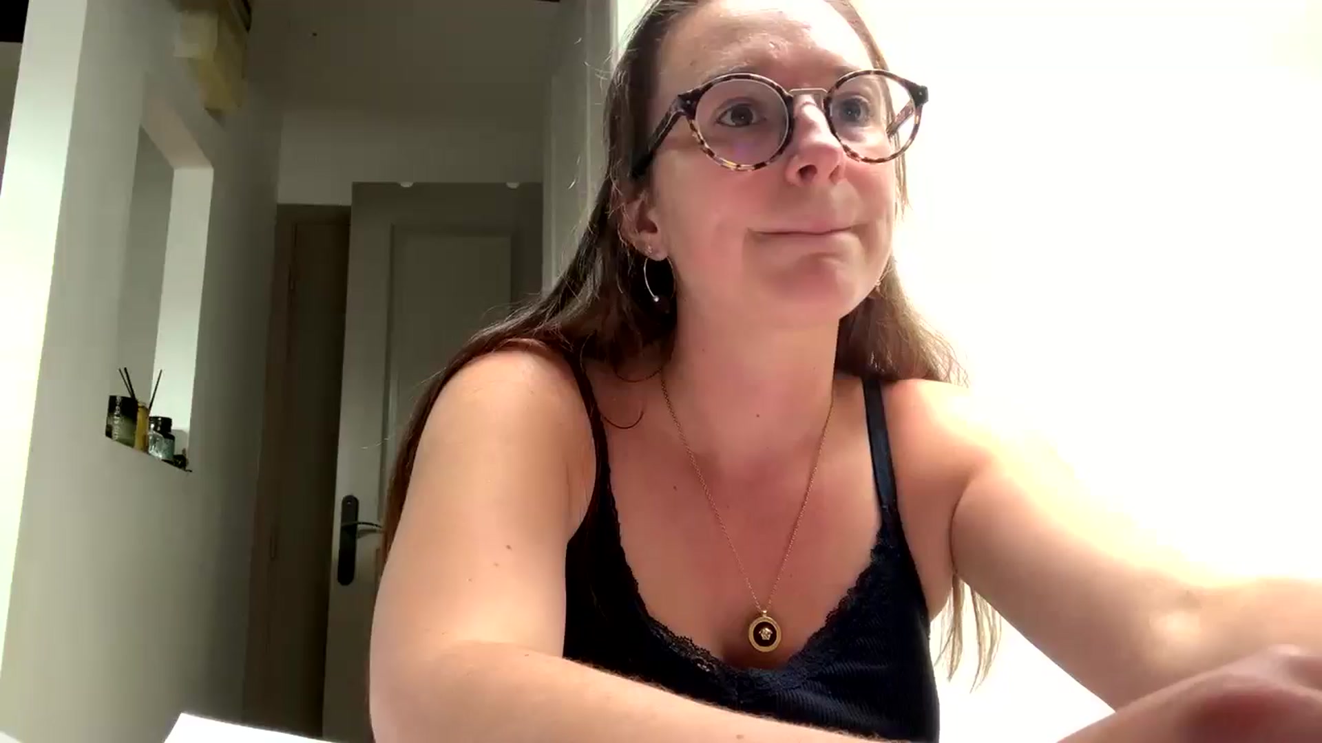 Gallery image thumbnail from RosieeSunday's myfreecams stream on, 04/27/2025, 16:40 image 1 of 20