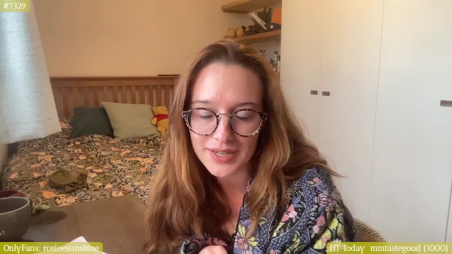 Gallery image thumbnail from RosieeSunday's myfreecams stream on, 10/25/2025, 15:53 image 16 of 20