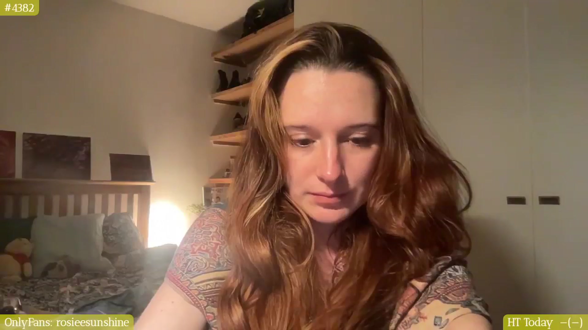 Gallery image thumbnail from RosieeSunday's myfreecams stream on, 12/18/2025, 20:56 image 9 of 20