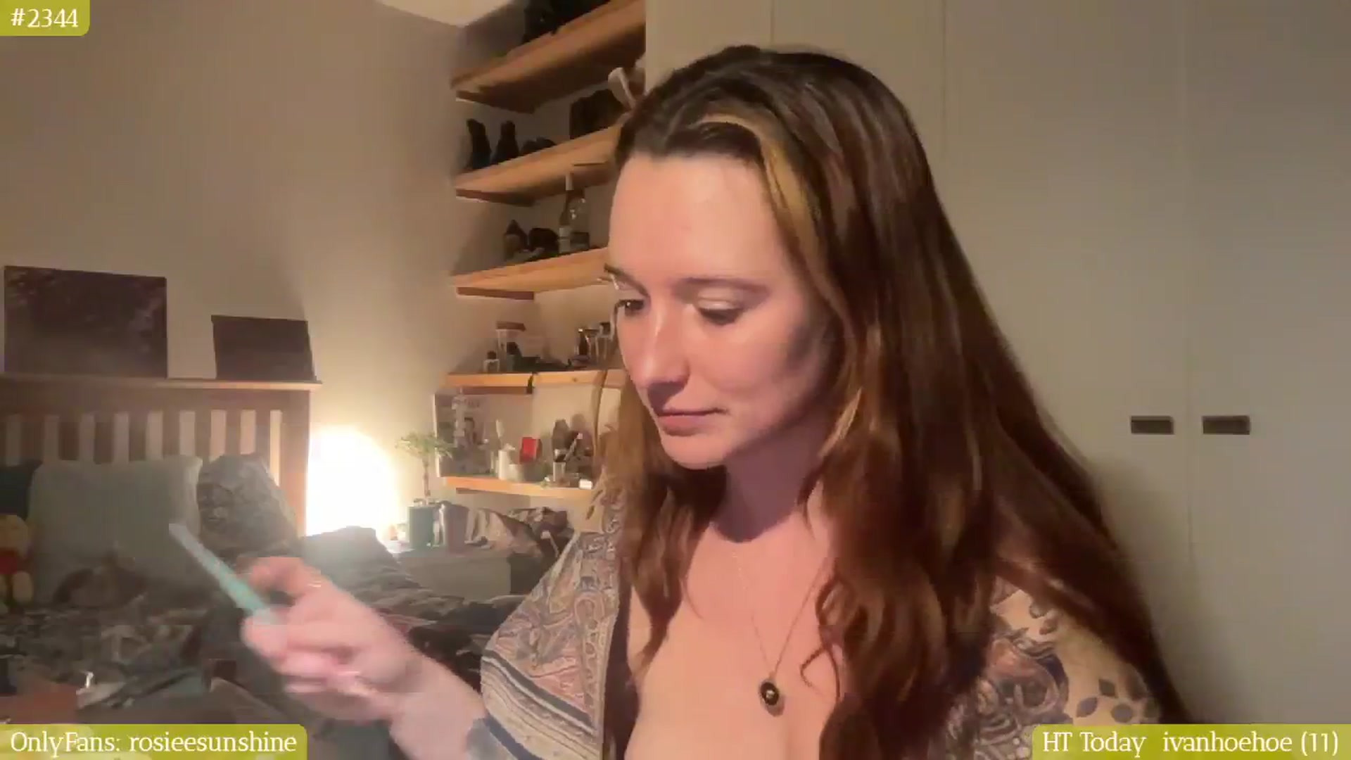 Gallery image thumbnail from RosieeSunday's myfreecams stream on, 12/18/2025, 21:40 image 13 of 20