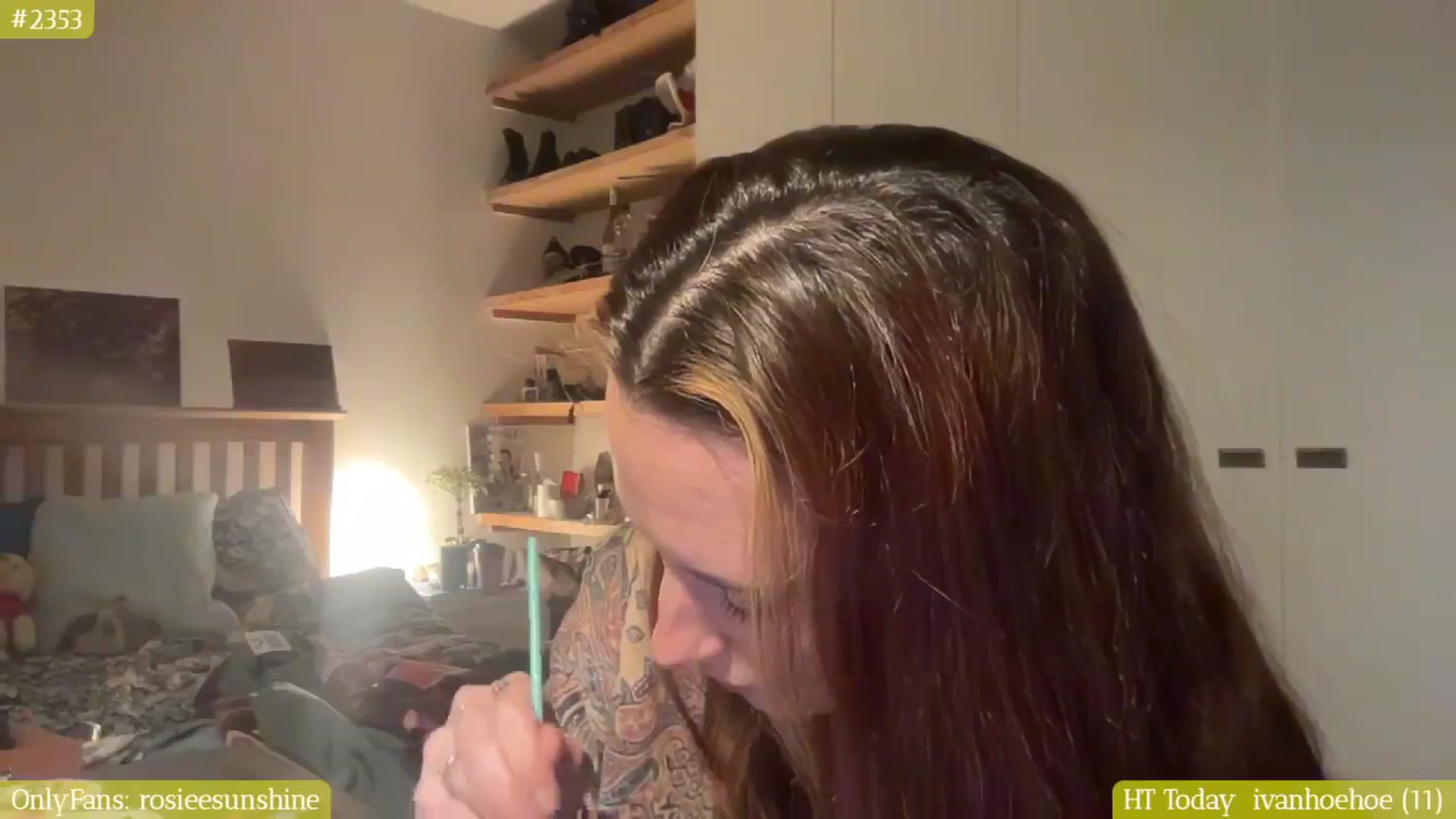 Gallery image thumbnail from RosieeSunday's myfreecams stream on, 12/18/2025, 21:40 image 10 of 20