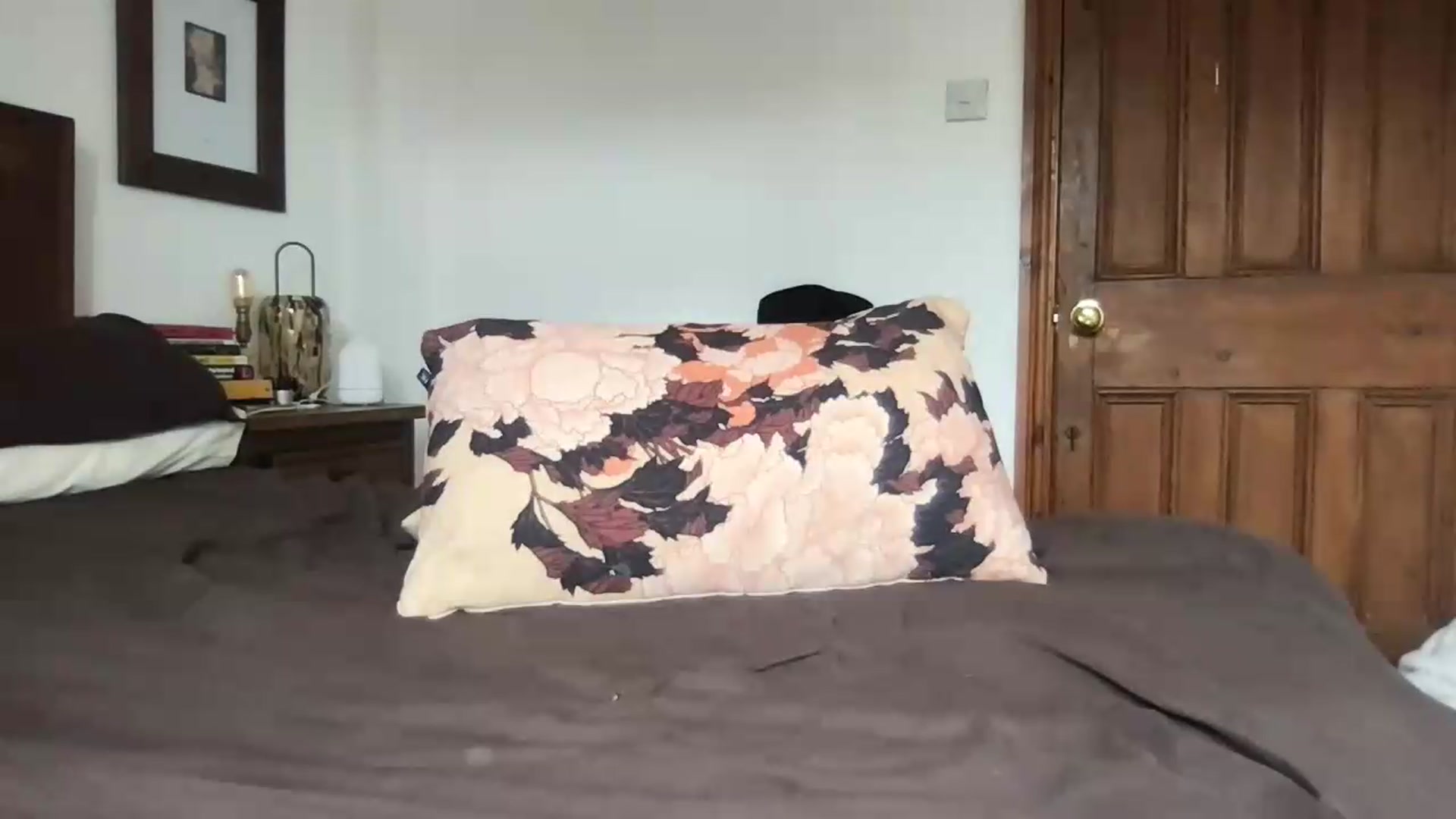 Gallery image thumbnail from Rosiegirl333's myfreecams stream on, 05/12/2026, 15:00 image 2 of 20