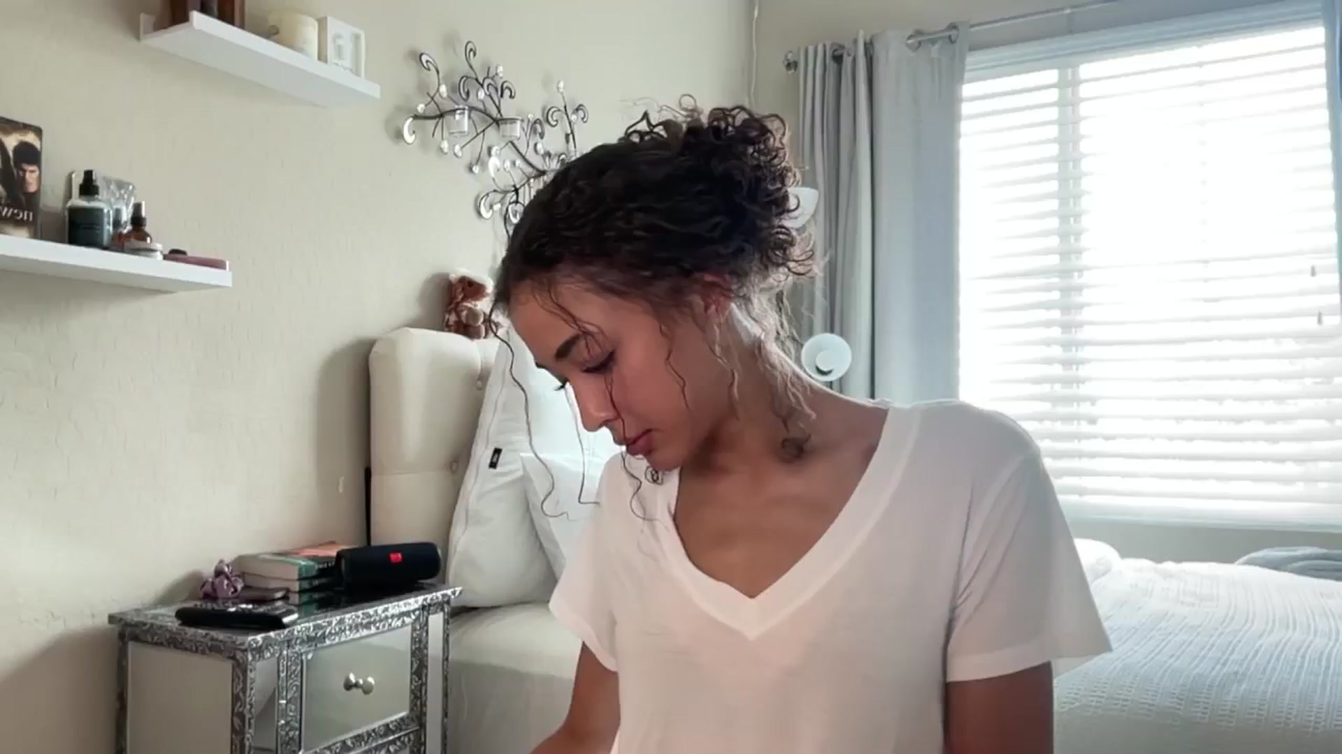 Gallery image thumbnail from Rosiexluv22's myfreecams stream on, 07/25/2025, 21:10 image 20 of 20