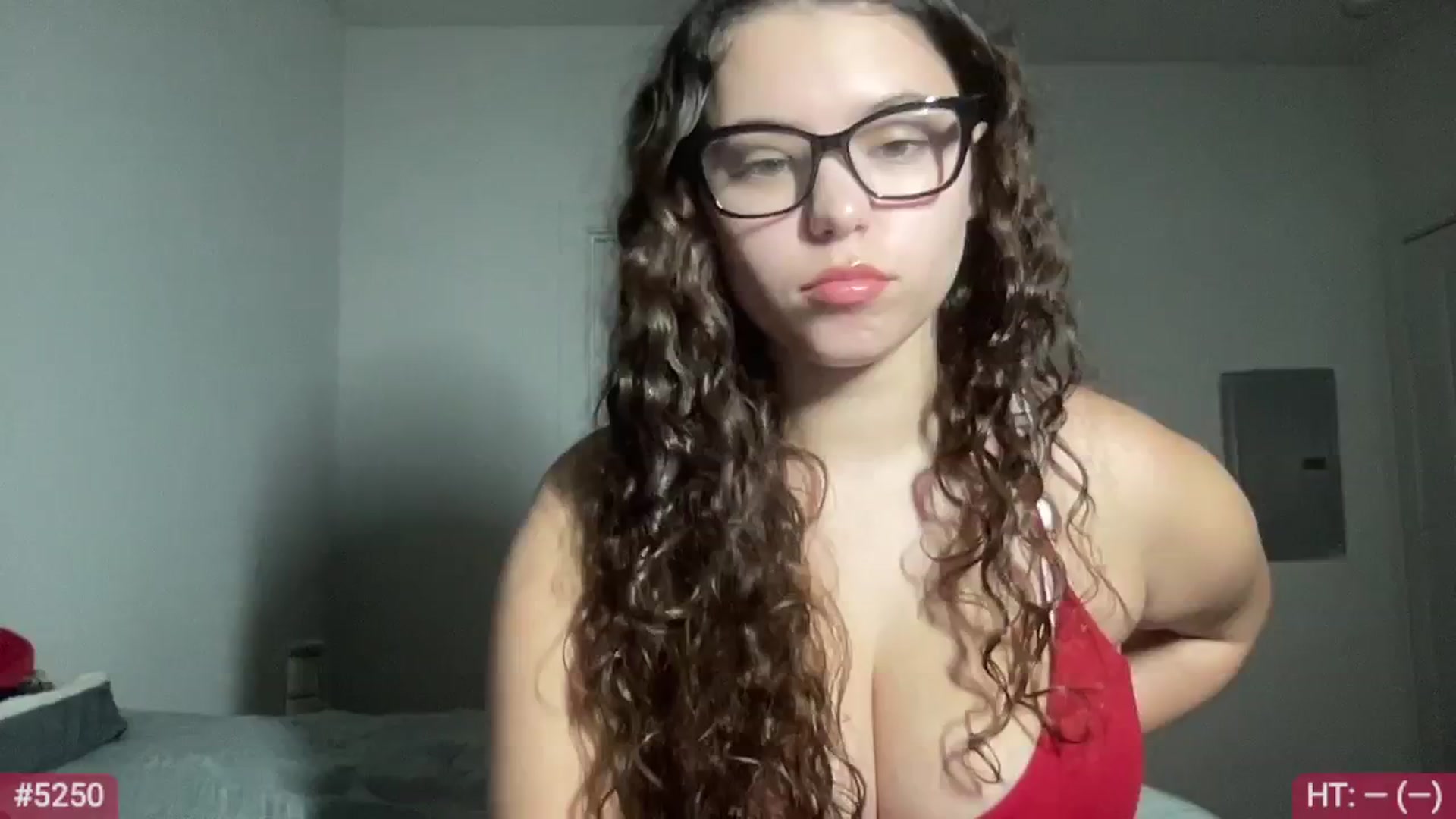 Gallery image thumbnail from Rosiii's myfreecams stream on, 10/24/2024, 08:53 image 2 of 20