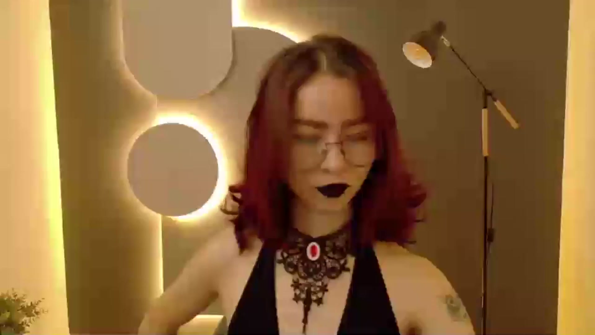 Gallery image thumbnail from Rosse_98_'s myfreecams stream on, 10/05/2025, 12:56 image 8 of 20