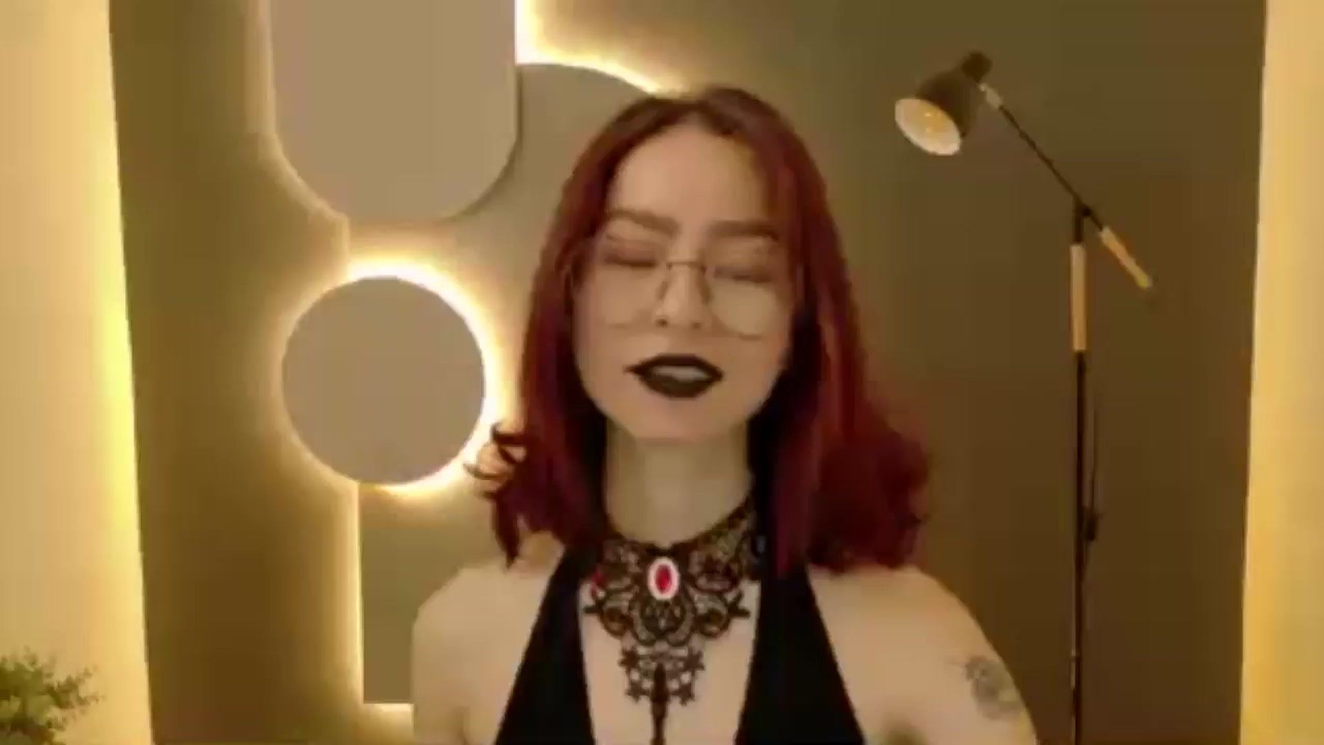 Gallery image thumbnail from Rosse_98_'s myfreecams stream on, 10/05/2025, 12:56 image 9 of 20