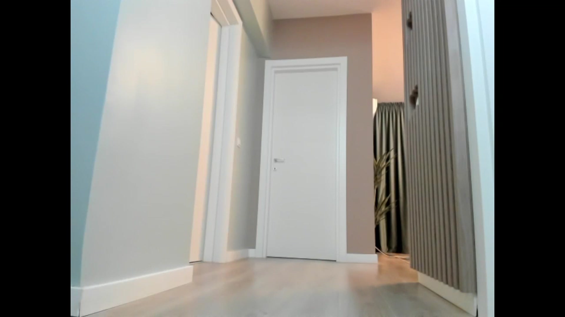 Gallery image thumbnail from RossieAddams's myfreecams stream on, 03/27/2025, 17:43 image 5 of 20
