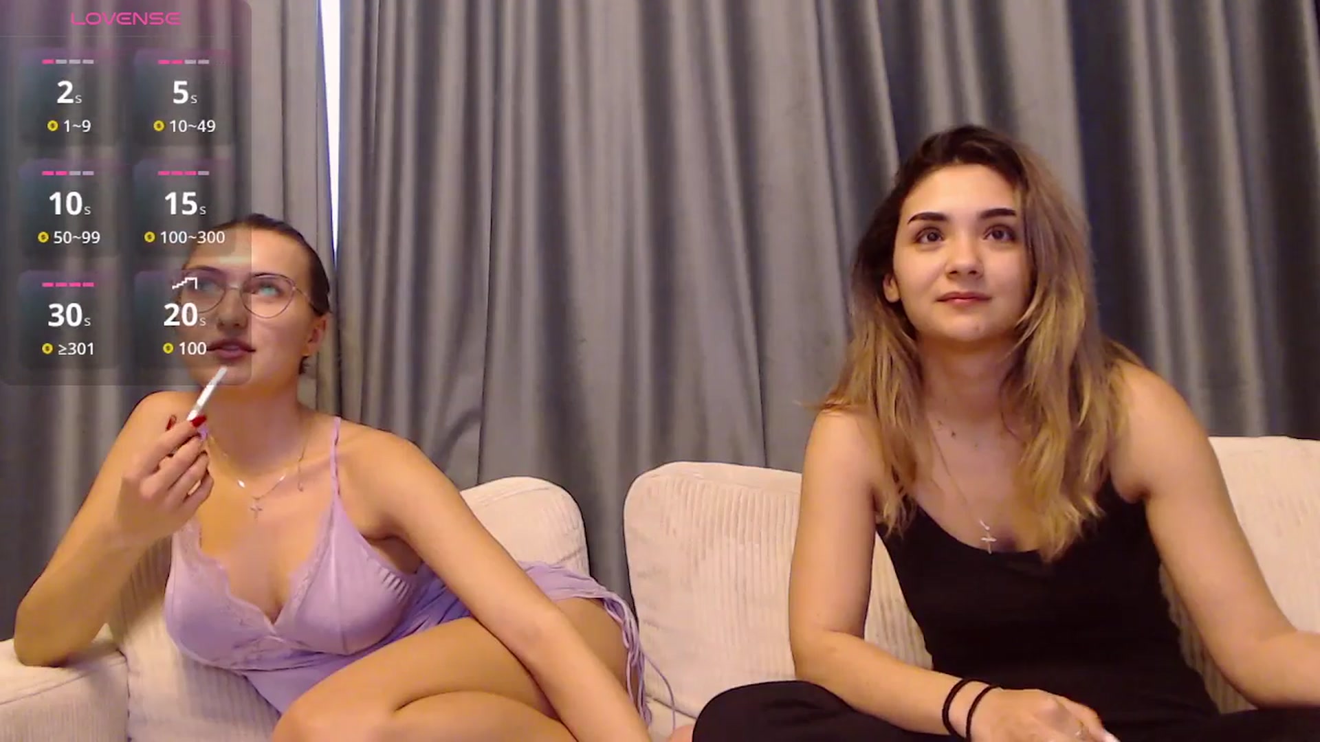 Gallery image thumbnail from RossieAddams's myfreecams stream on, 04/01/2025, 10:51 image 4 of 20