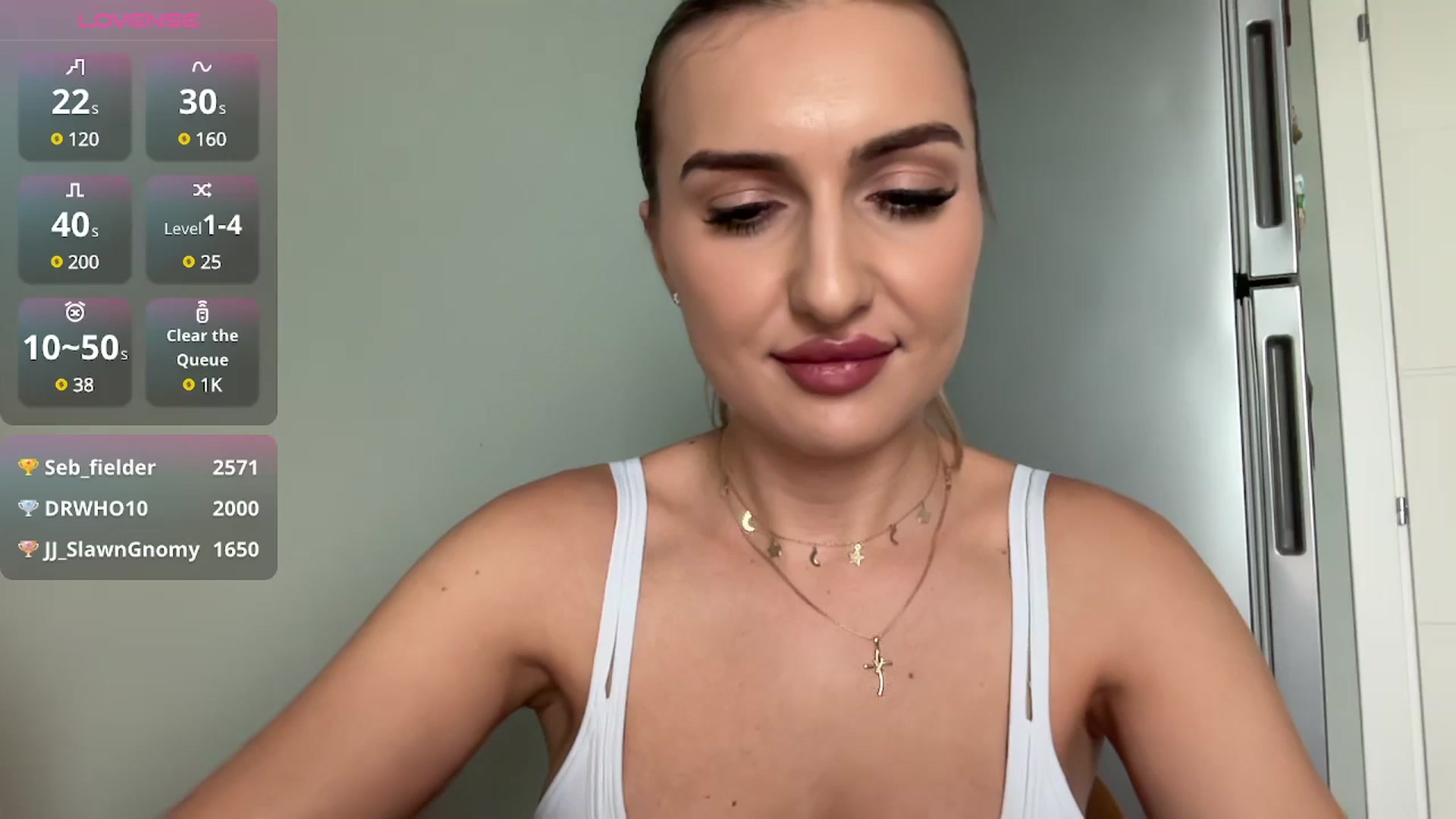 Gallery image thumbnail from RossieAddams's myfreecams stream on, 06/24/2025, 10:49 image 1 of 20