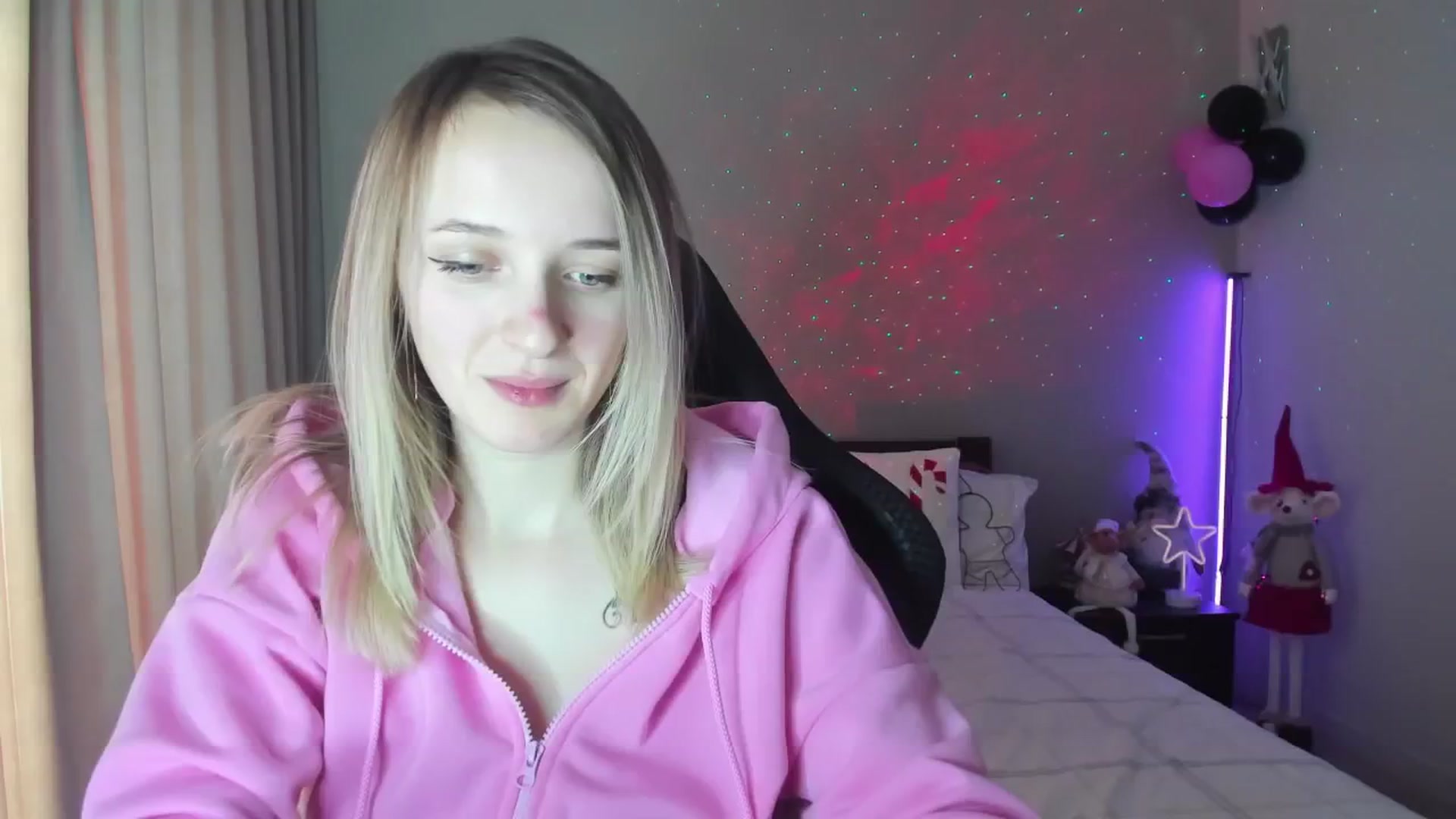 Gallery image thumbnail from RouseReed's myfreecams stream on, 01/02/2025, 10:46 image 11 of 20