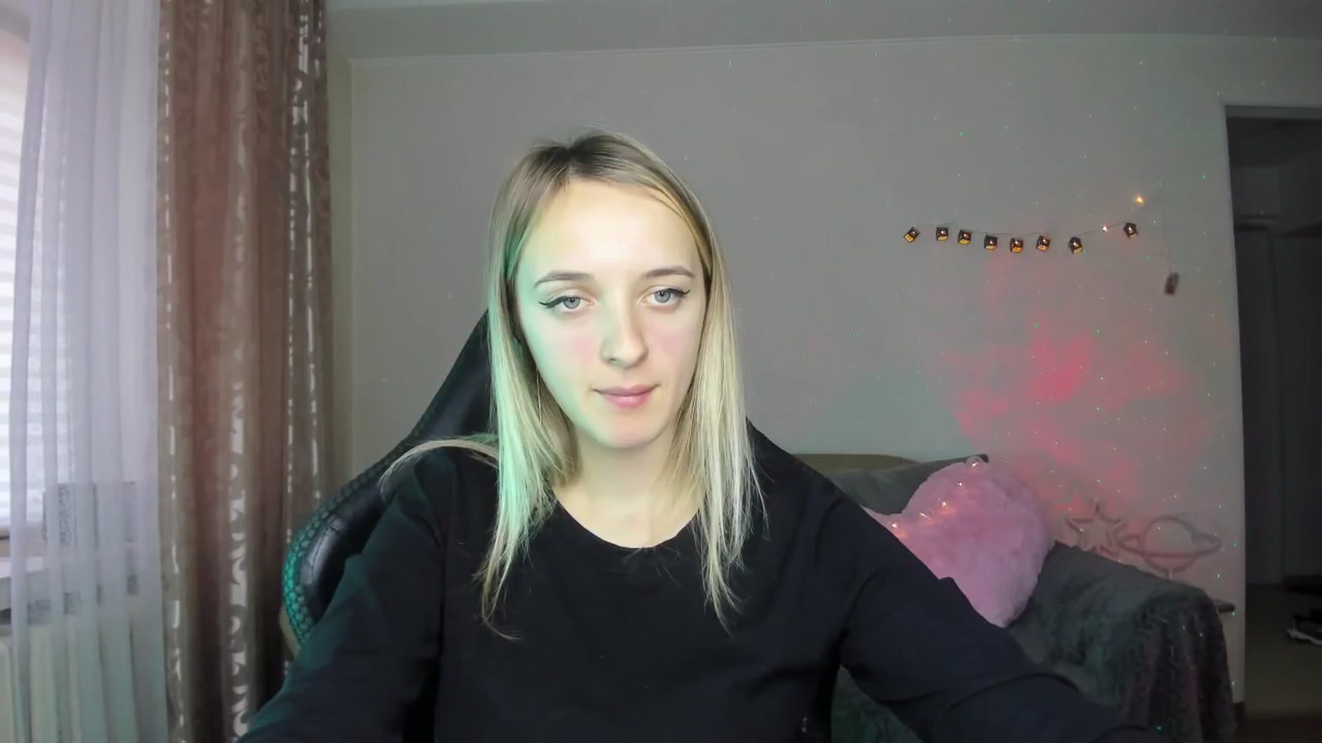 Gallery image thumbnail from RouseReed's myfreecams stream on, 10/26/2025, 11:04 image 2 of 20