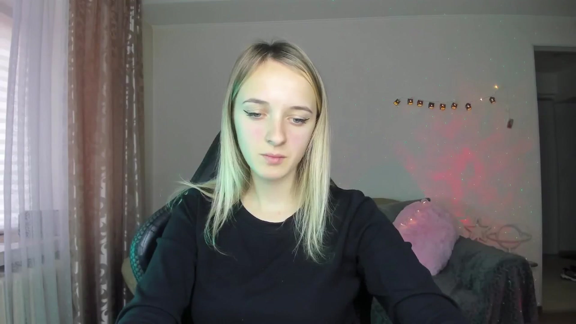 Gallery image thumbnail from RouseReed's myfreecams stream on, 10/26/2025, 11:04 image 4 of 20