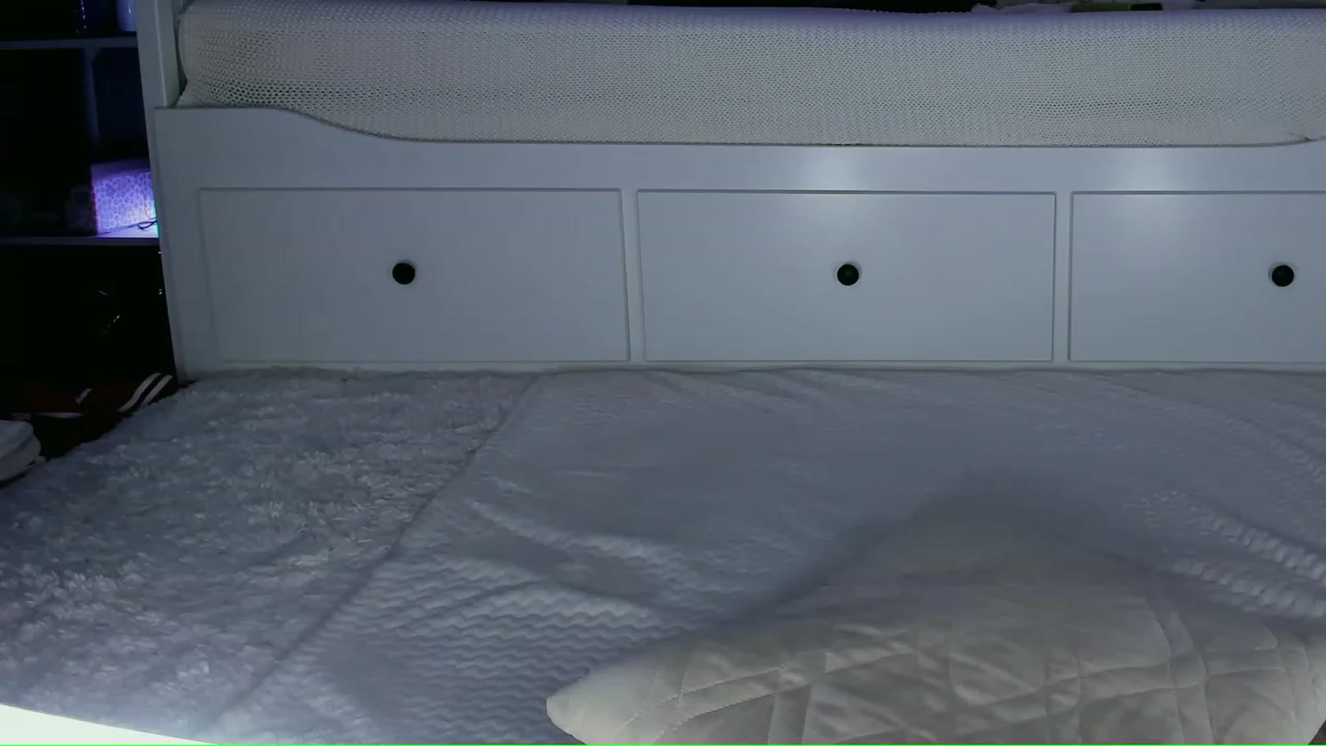 Gallery image thumbnail from Roxana_Dream's myfreecams stream on, 12/19/2022, 12:54 image 14 of 20
