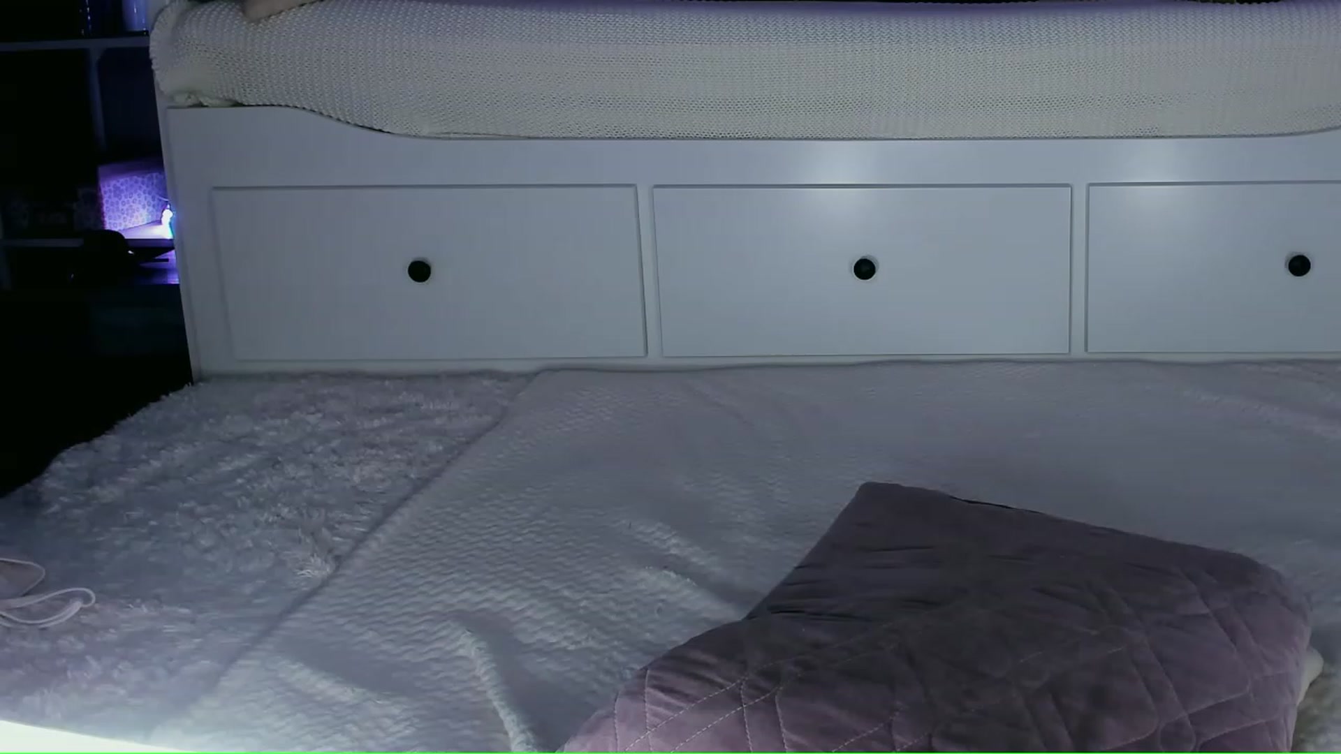 Gallery image thumbnail from Roxana_Dream's myfreecams stream on, 01/13/2023, 16:33 image 8 of 20