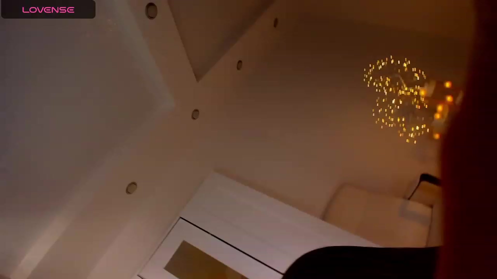 Gallery image thumbnail from Roxana_Dream's myfreecams stream on, 03/08/2024, 14:15 image 4 of 20