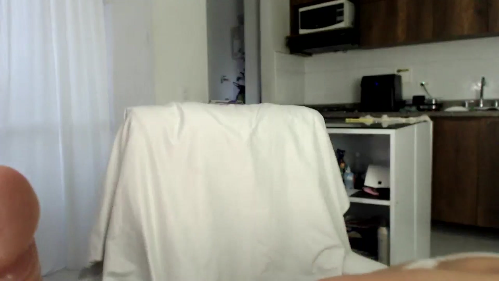 Gallery image thumbnail from Roxanna_H's myfreecams stream on, 01/01/2026, 11:15 image 16 of 20