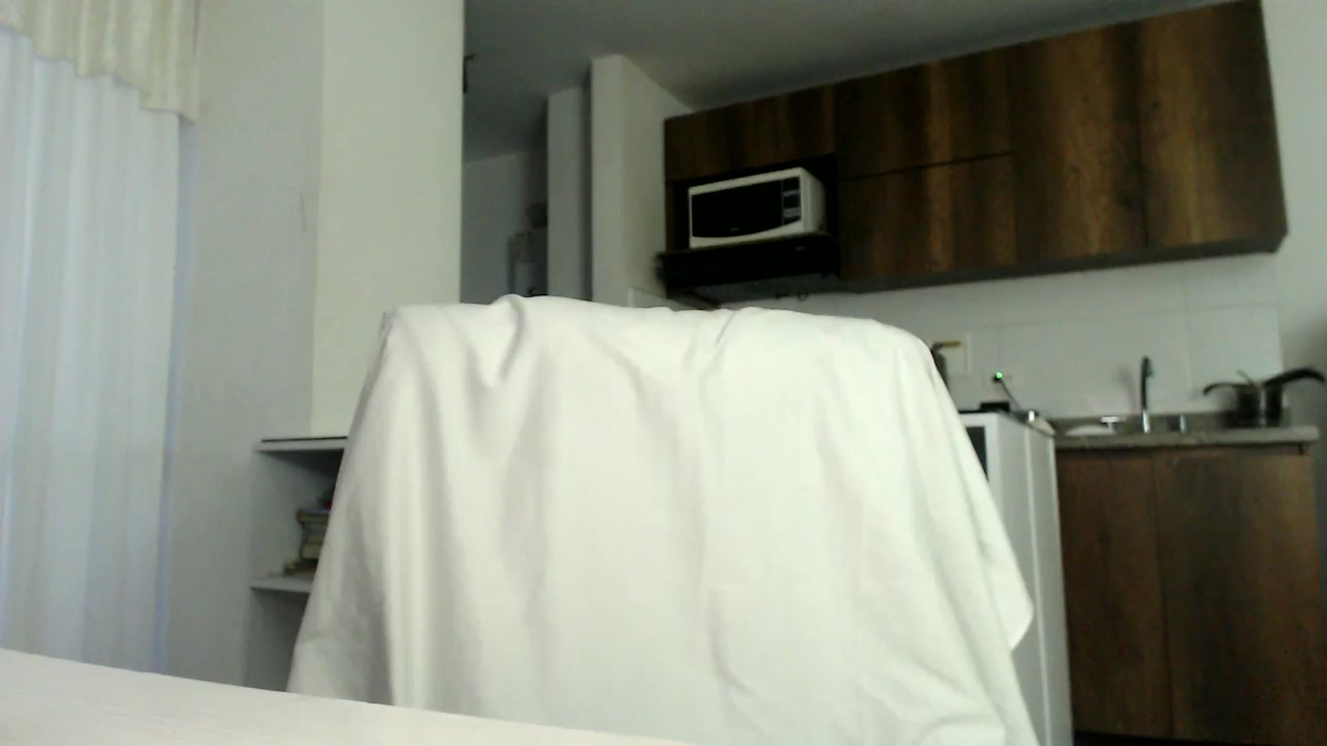 Gallery image thumbnail from Roxanna_H's myfreecams stream on, 01/01/2026, 11:15 image 14 of 20