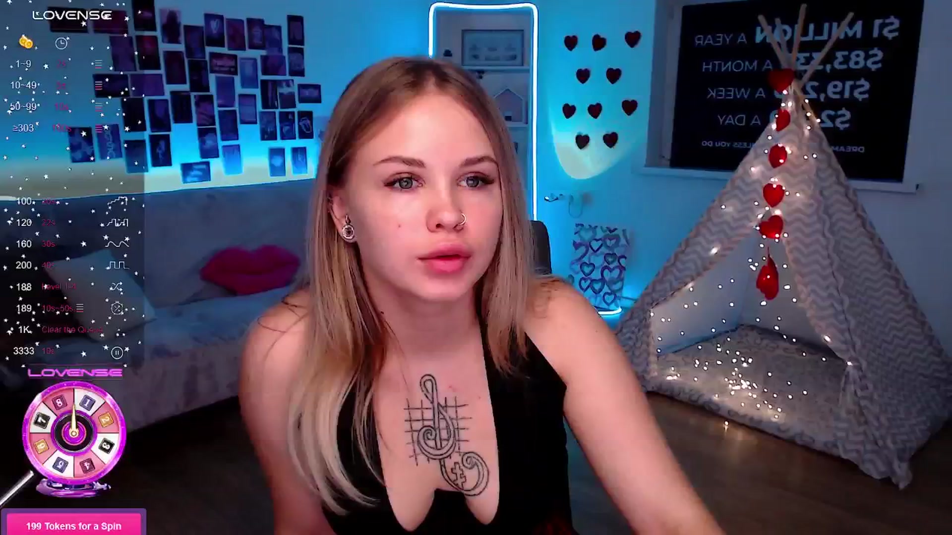 Gallery image thumbnail from Roxena's myfreecams stream on, 07/30/2025, 11:13 image 15 of 20
