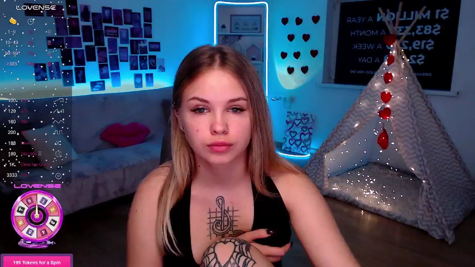 Gallery image thumbnail from Roxena's myfreecams stream on, 07/30/2025, 12:44 image 8 of 20